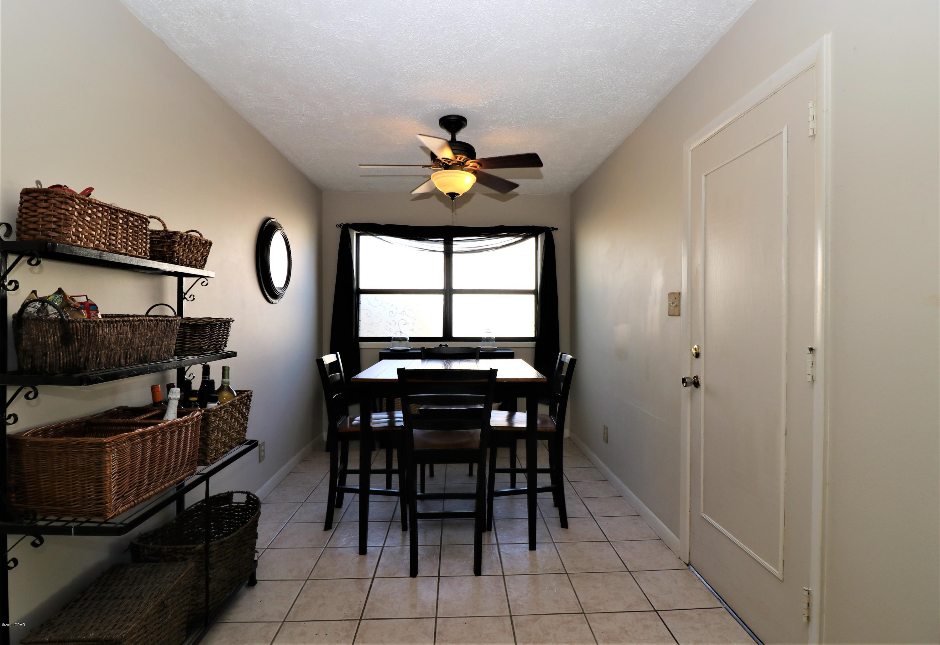 Hentz 1st Add Unit B - Residential