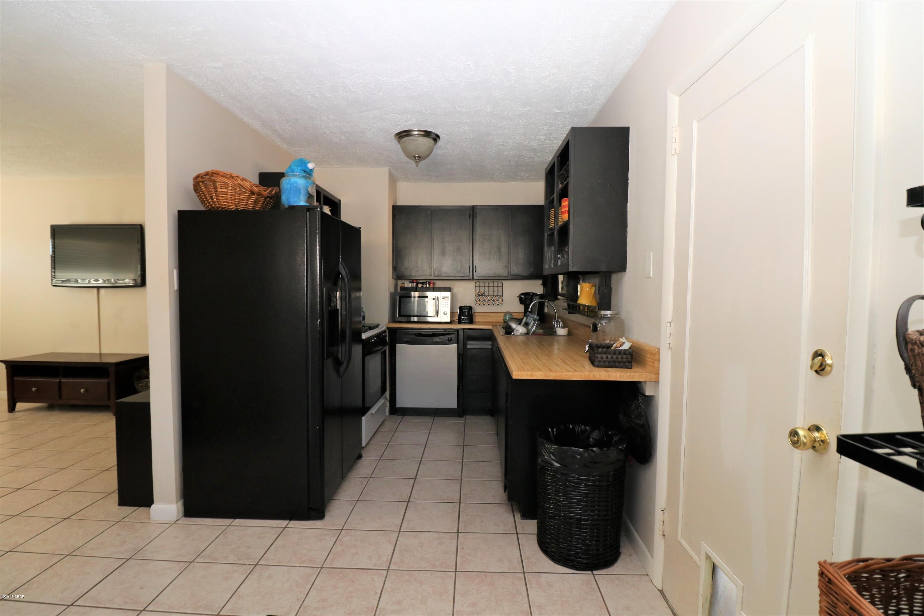 Hentz 1st Add Unit B - Residential
