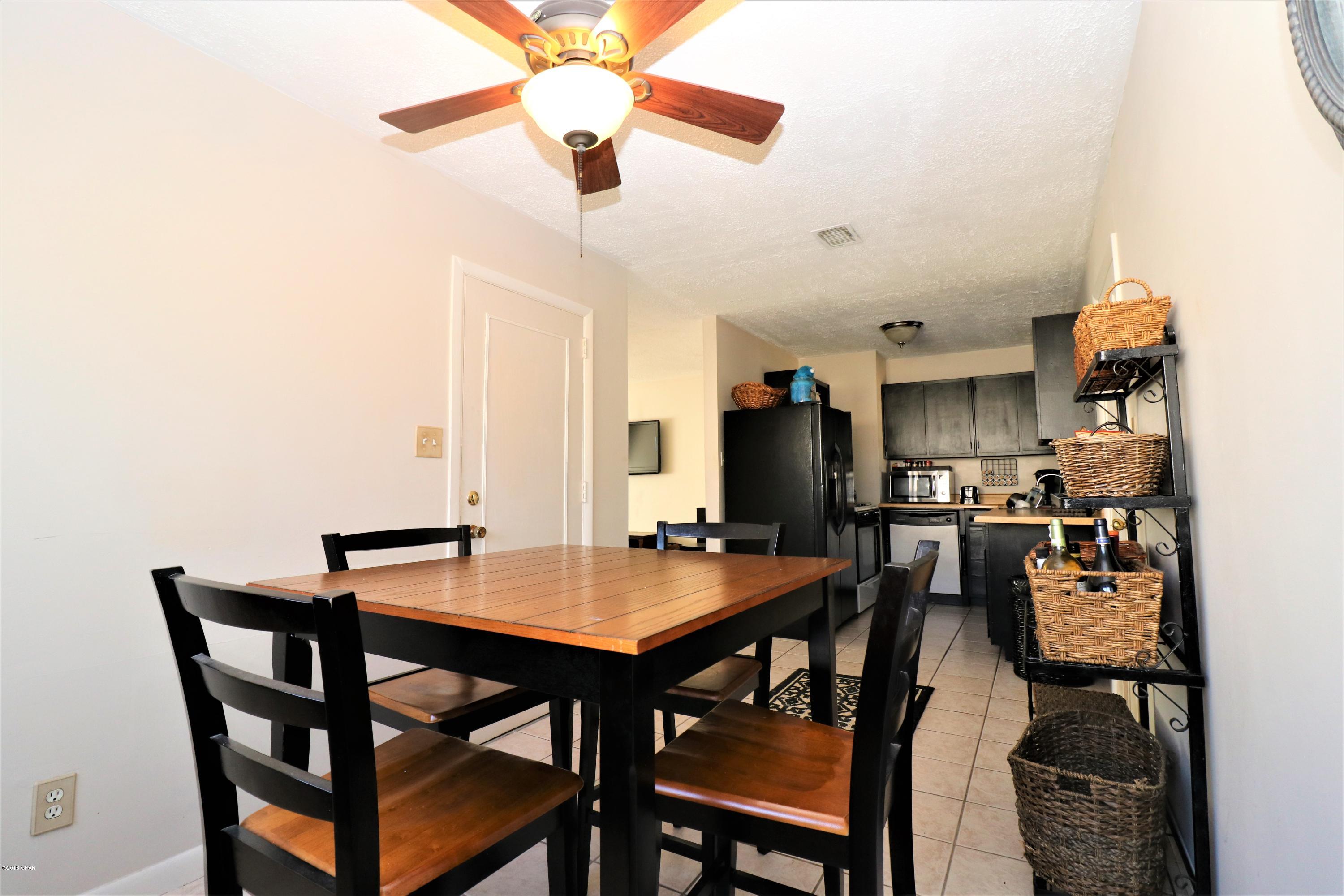 Hentz 1st Add Unit B - Residential