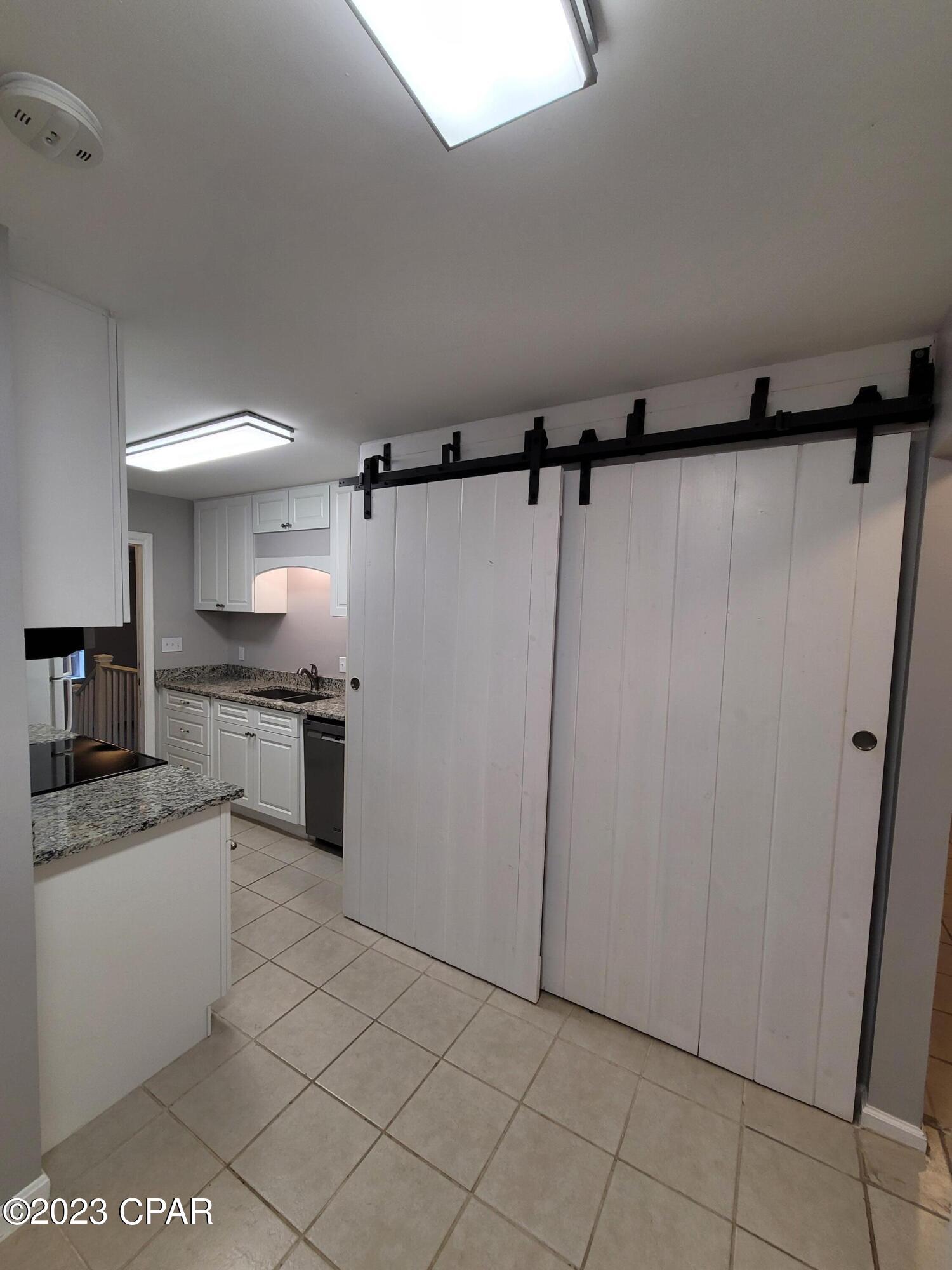 Forest Park 3rd Add - Residential Lease