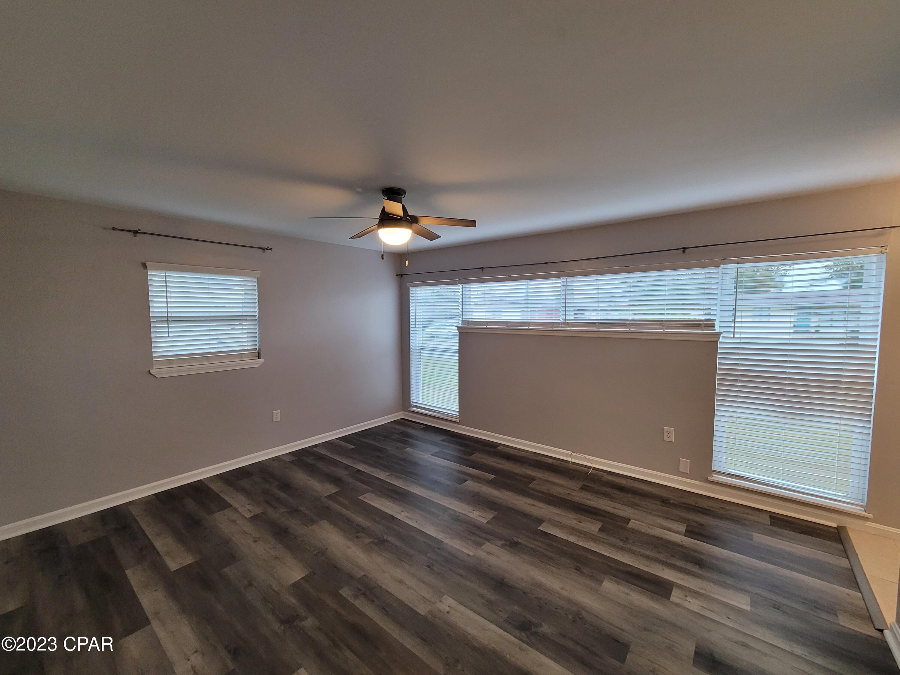 Forest Park 3rd Add - Residential Lease
