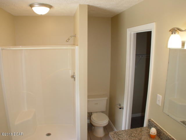 Hentz 1st Add Unit A - Residential Lease