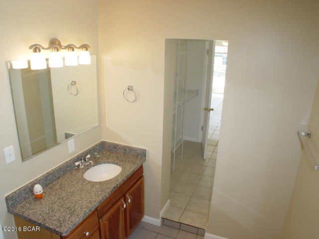 Hentz 1st Add Unit A - Residential Lease