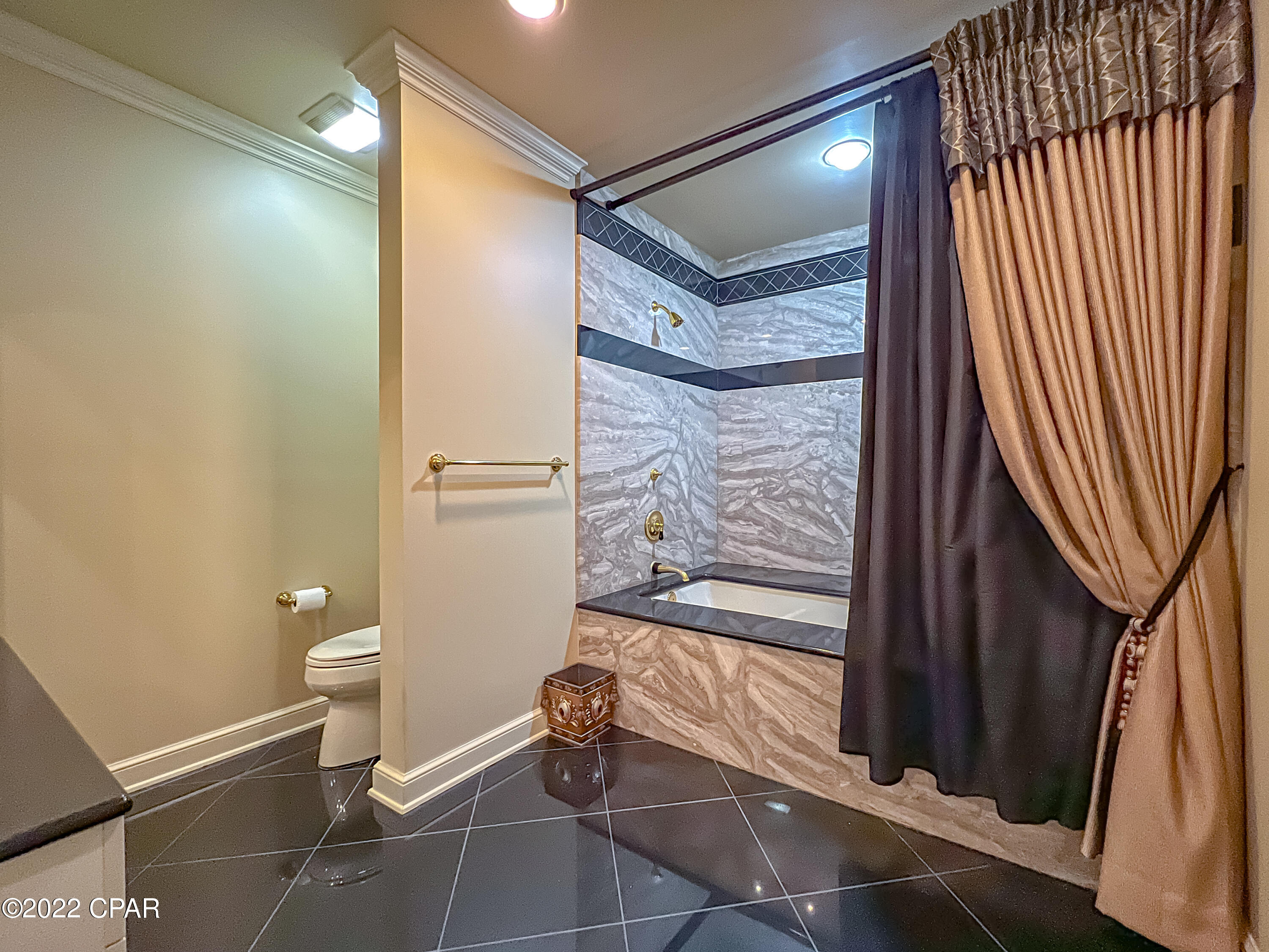 Colony Club Hrbr Ph 1 - Residential