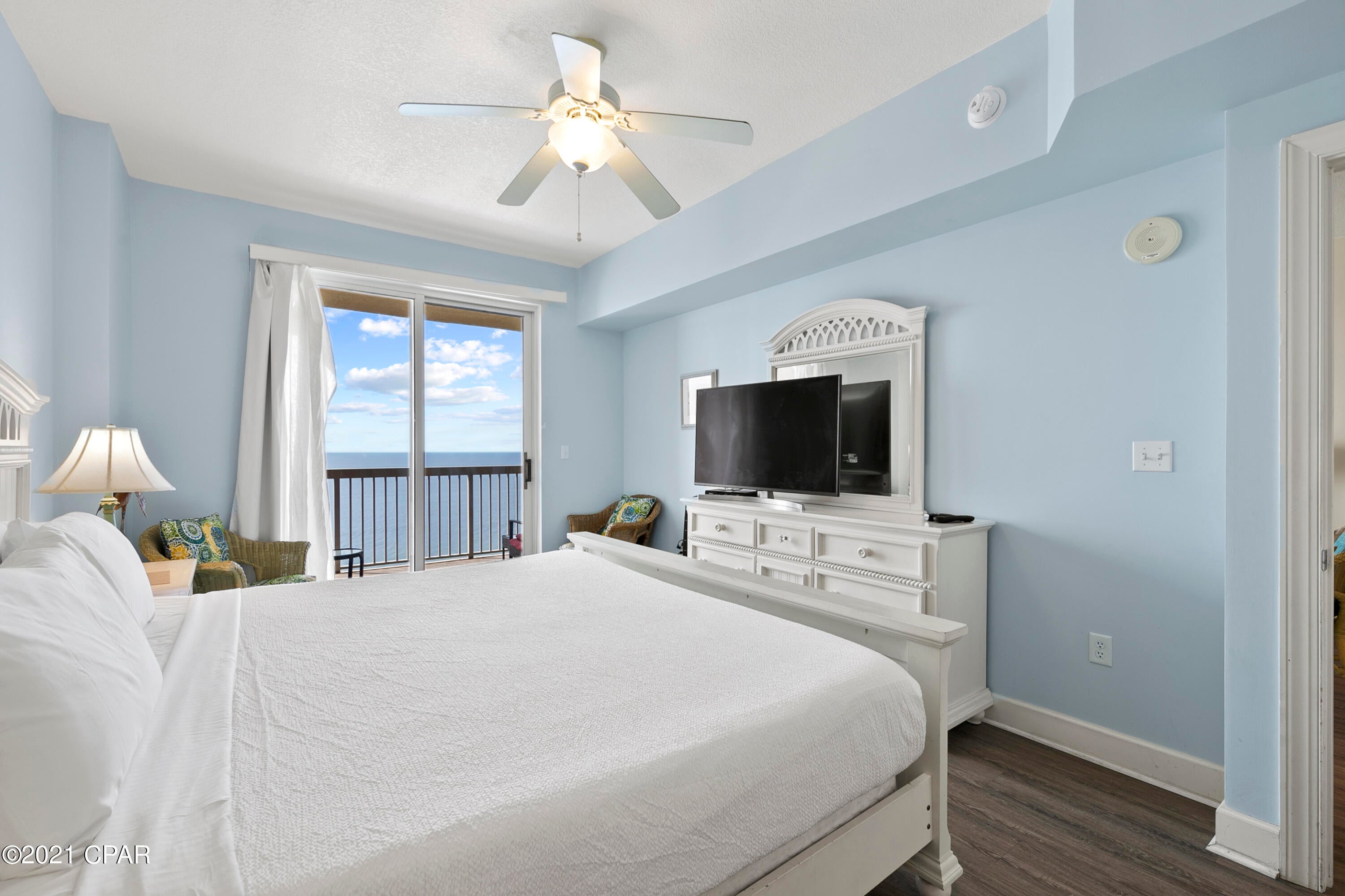 Sunrise Beach - Residential