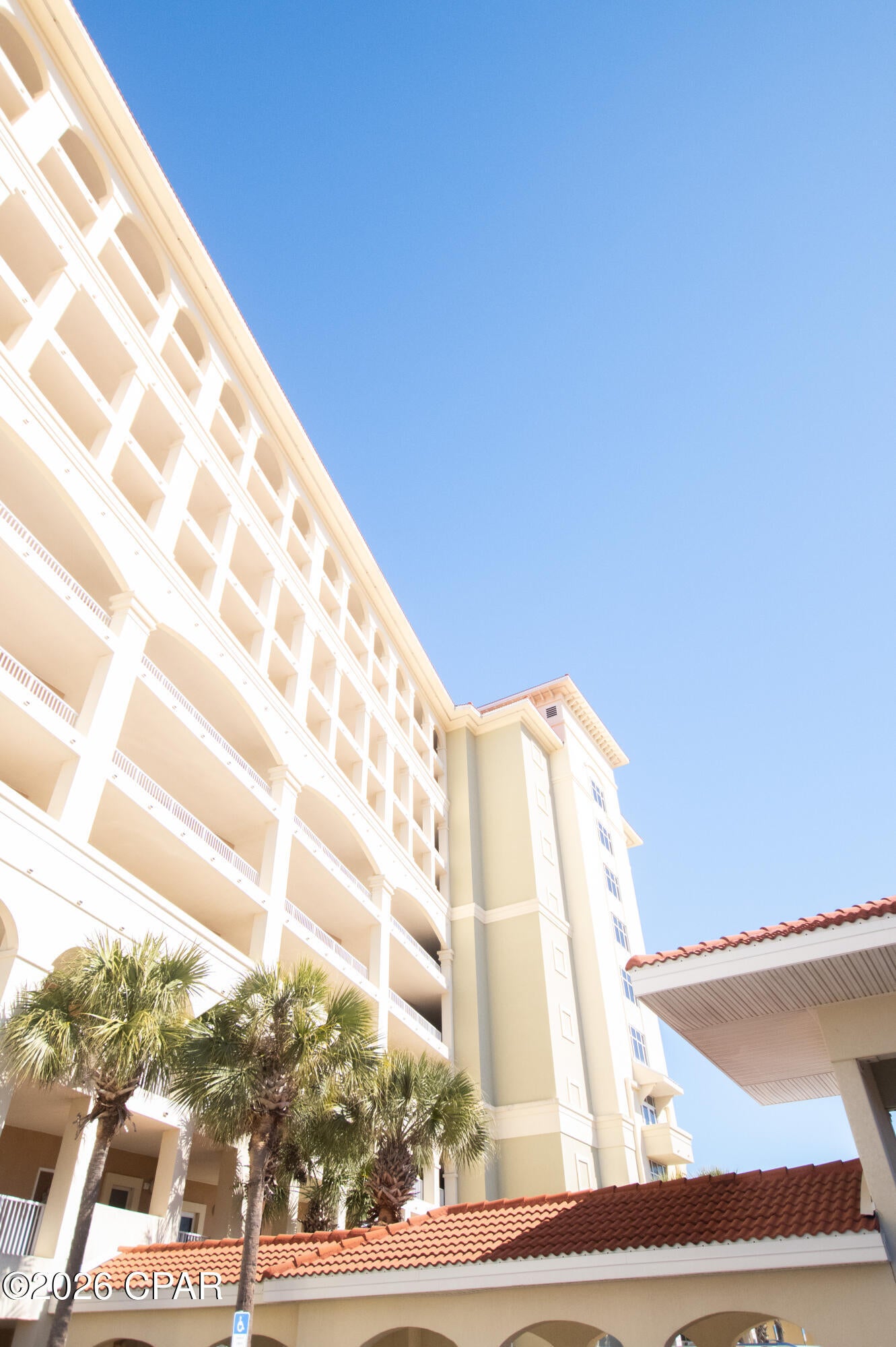 Magnolia Bay Club - Residential