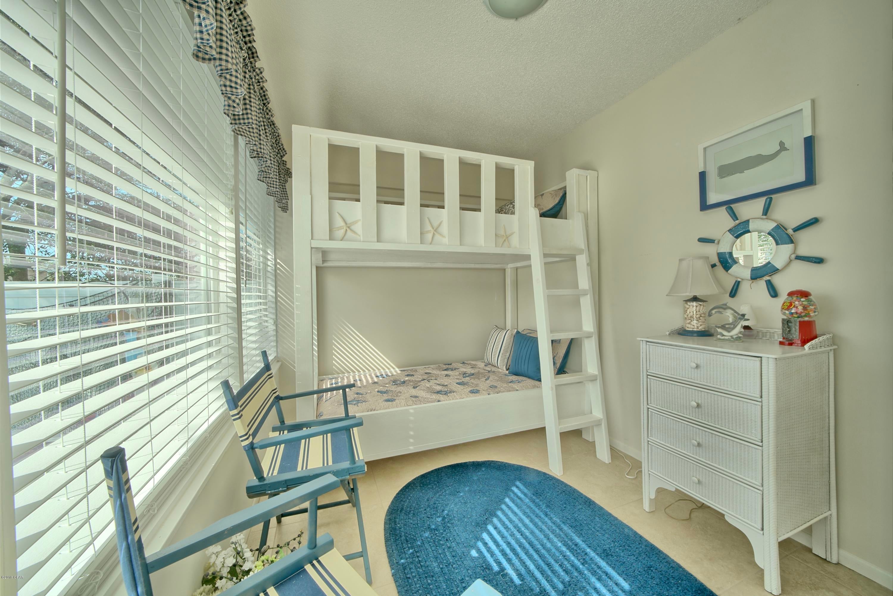 Laguna Beach Estates 2nd Add - Residential