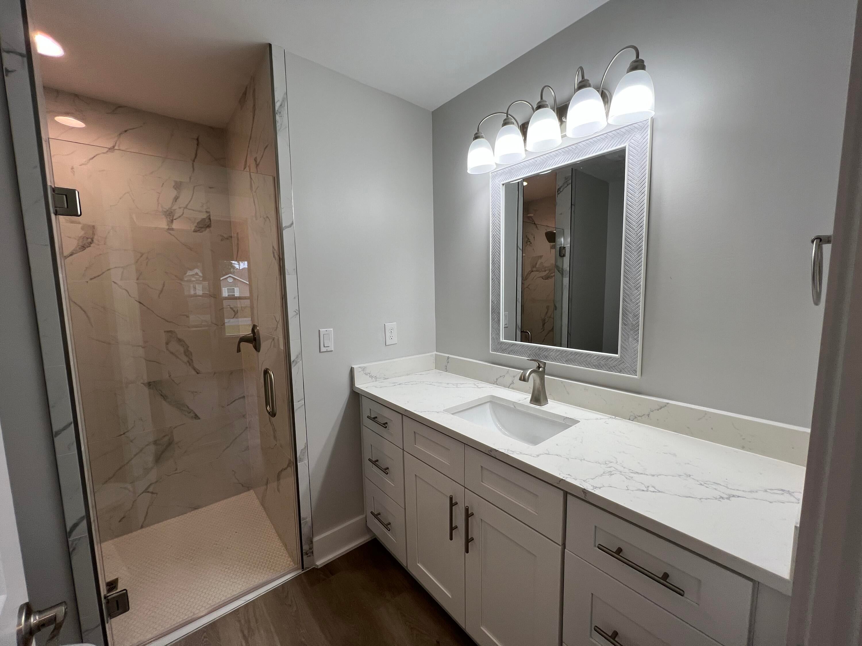 OAKWOOD HILLS UNIT 1 - Residential