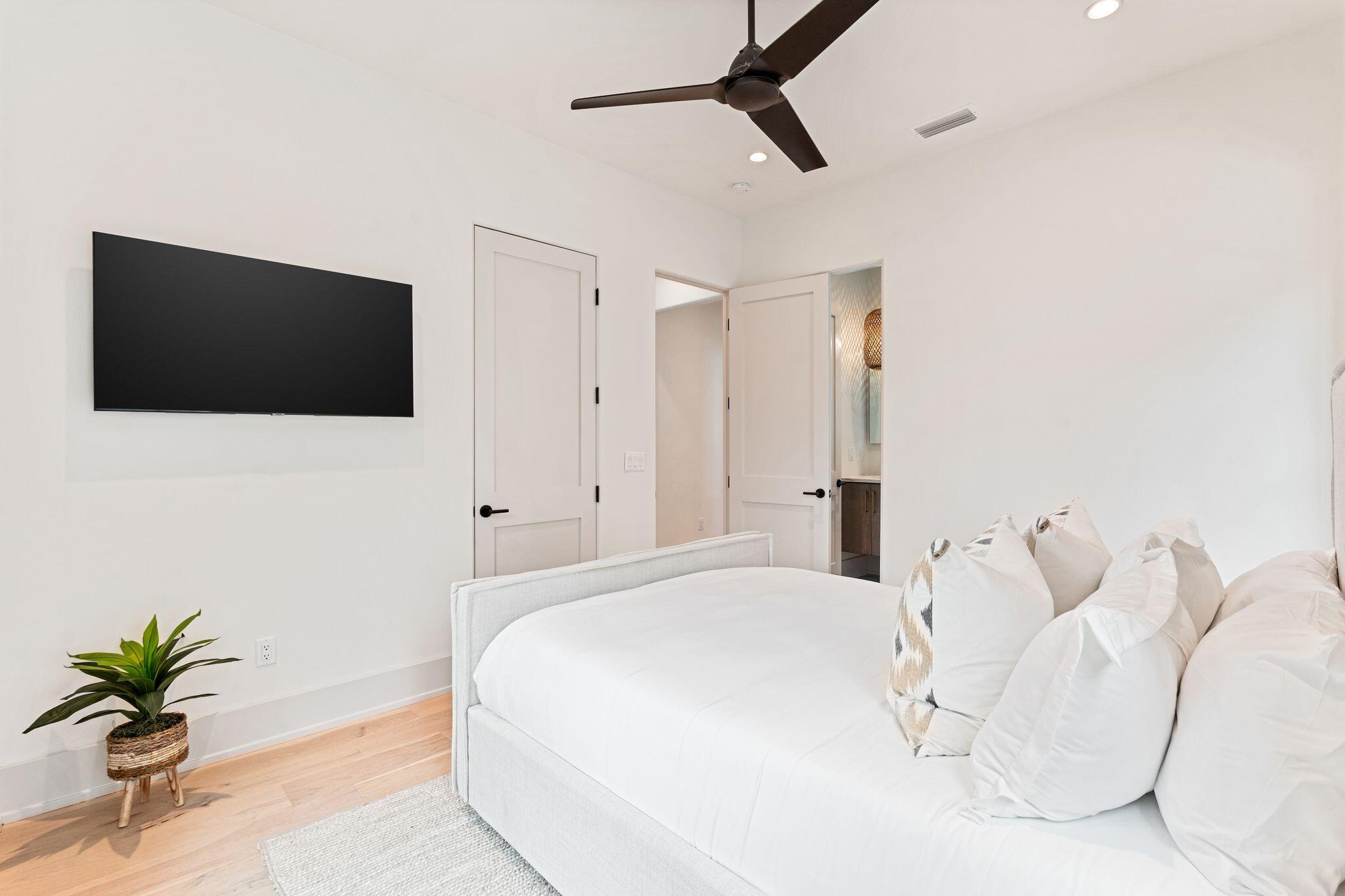 SEANEST VILLAGE - Residential