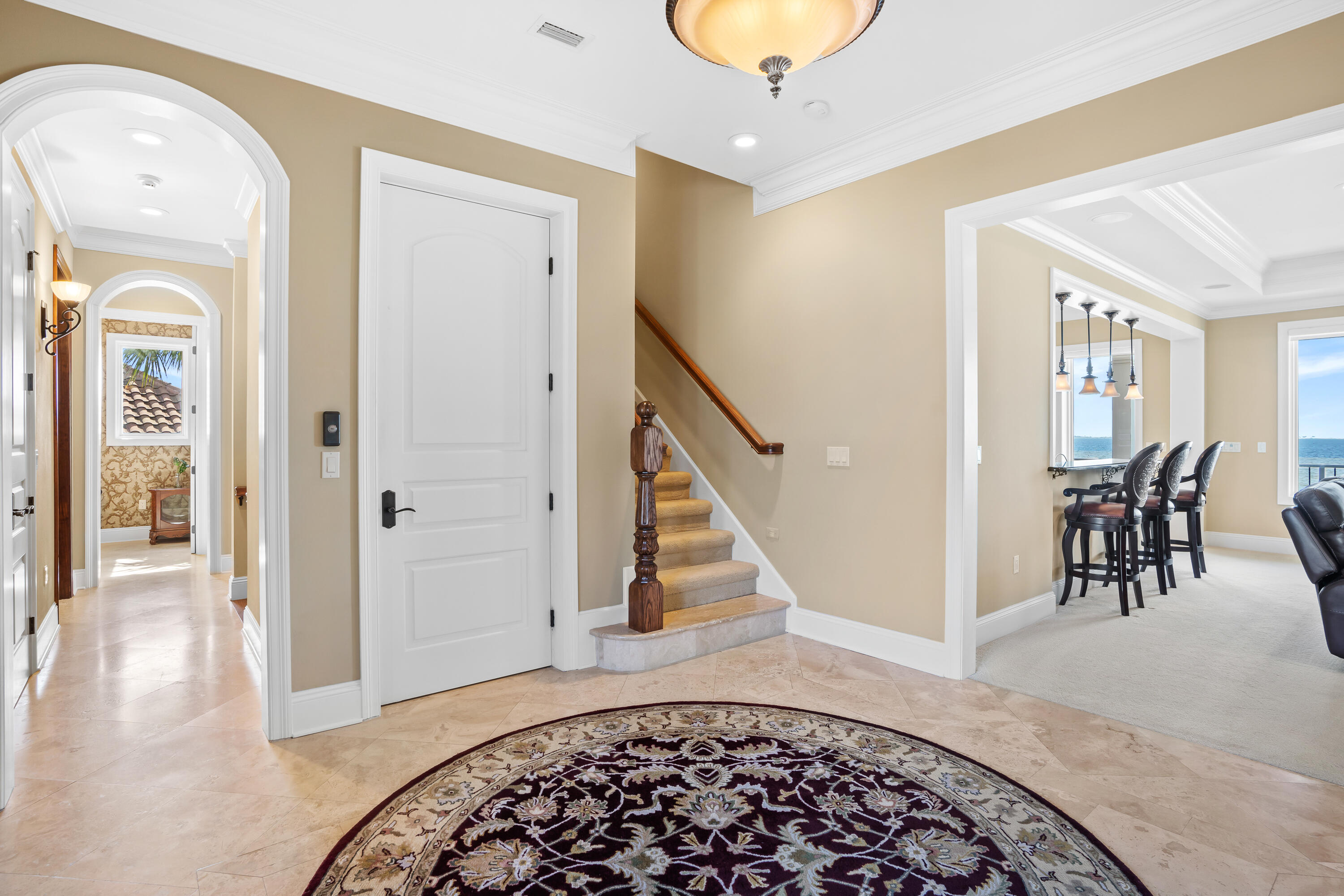 BLACK POINTE - Residential