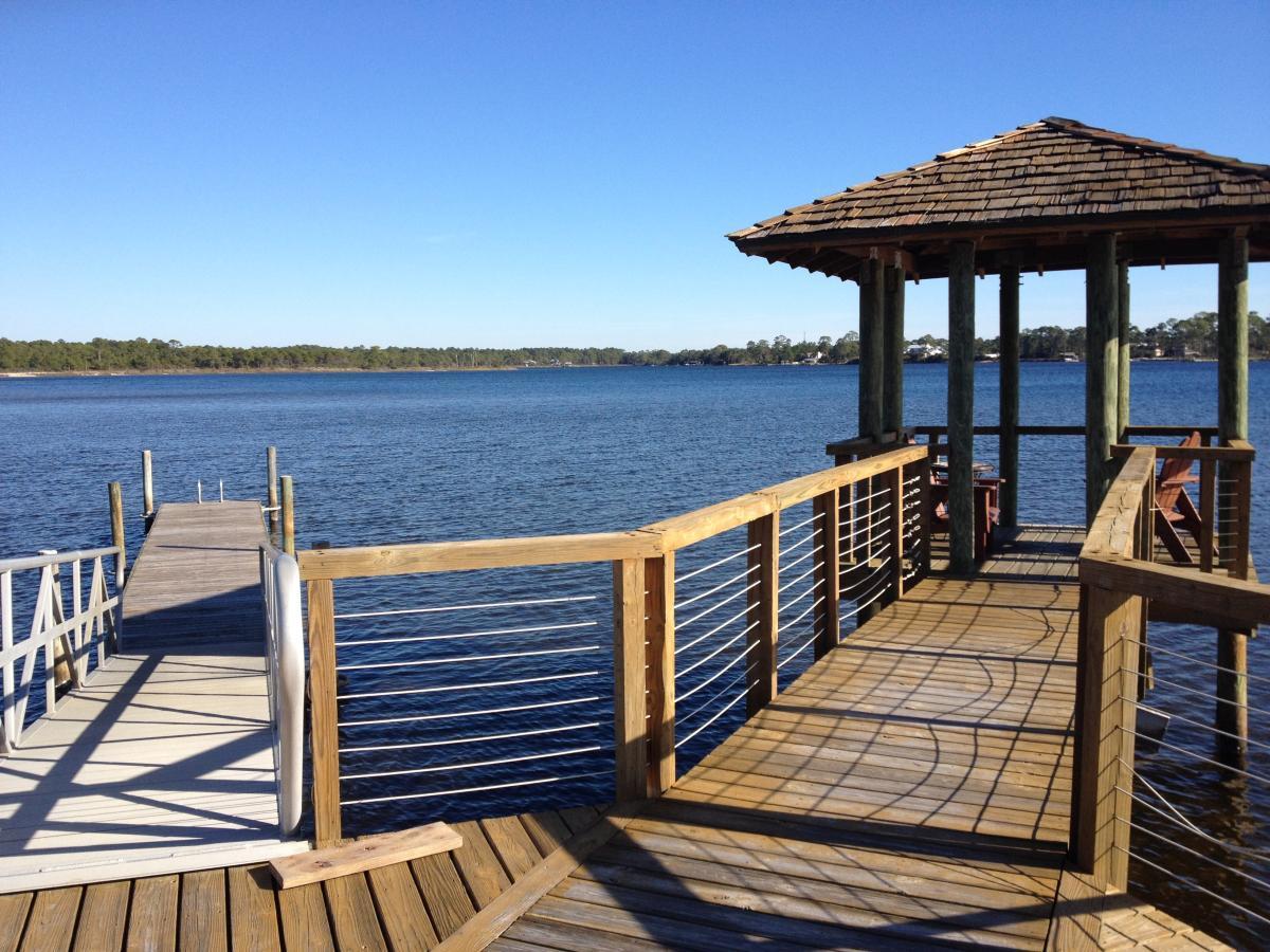 WILD HERON LAKESIDE LODGE - Residential