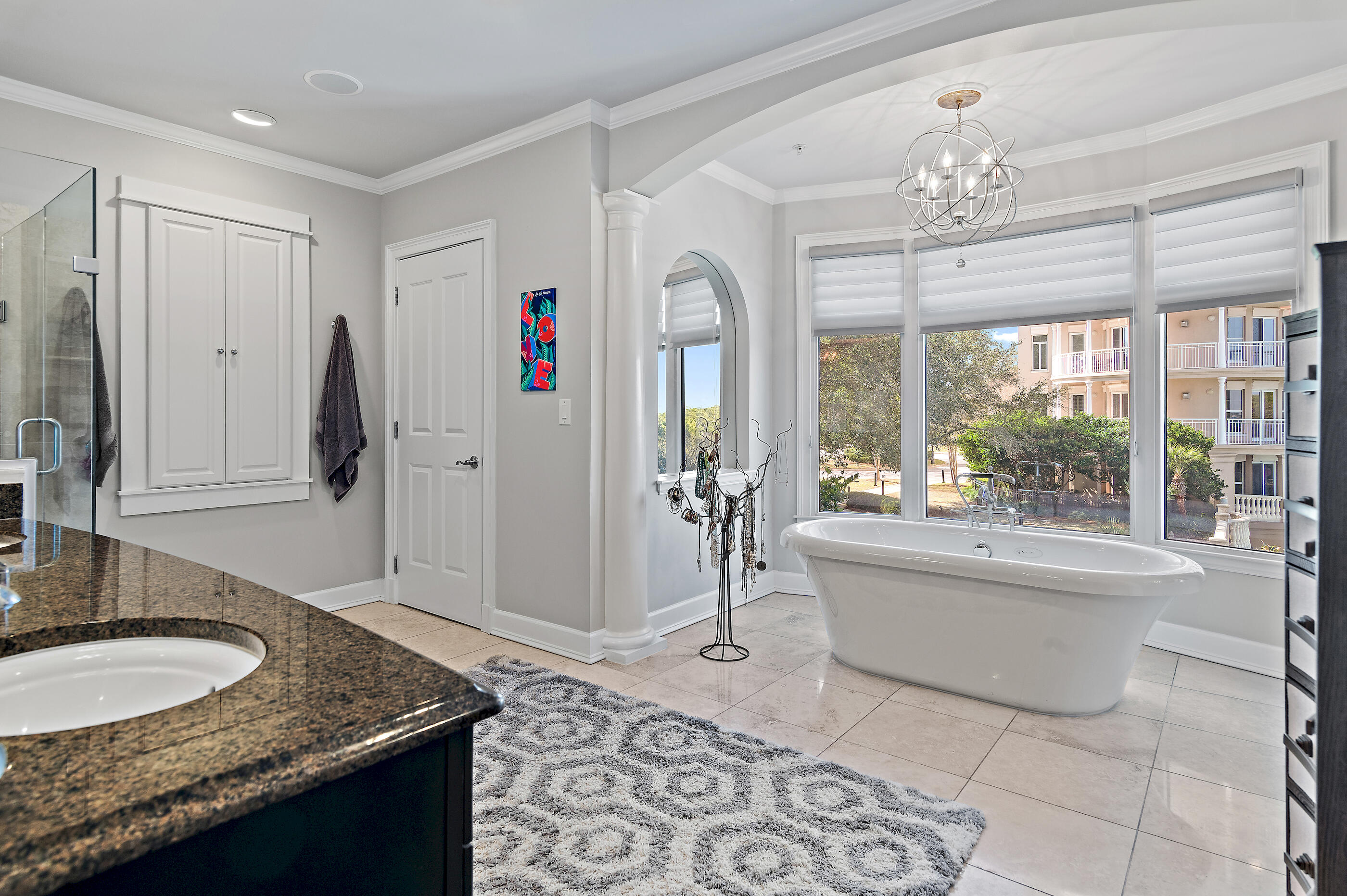 ONE WATER PLACE AT KELLY PLANTATION - Residential