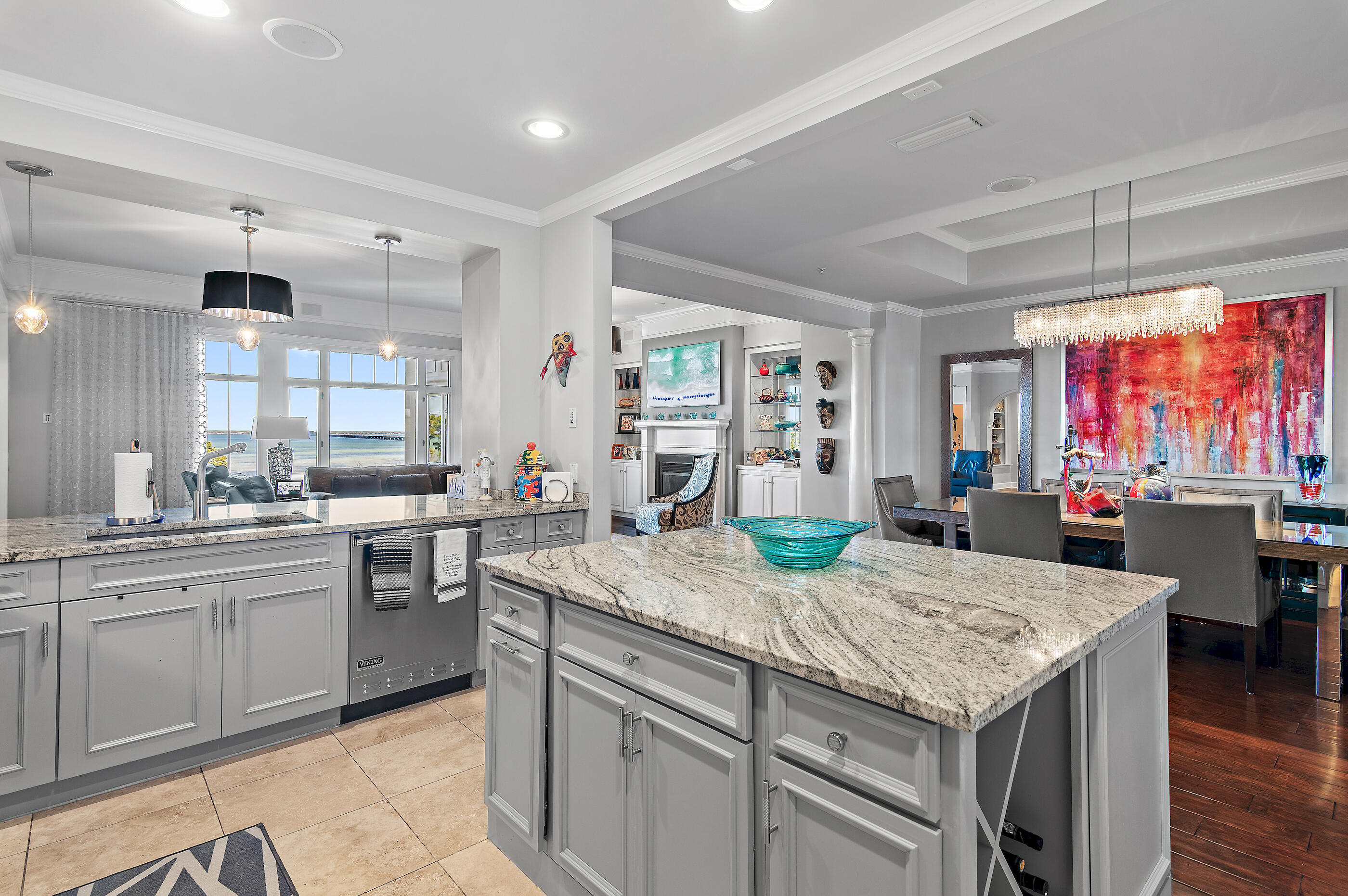ONE WATER PLACE AT KELLY PLANTATION - Residential