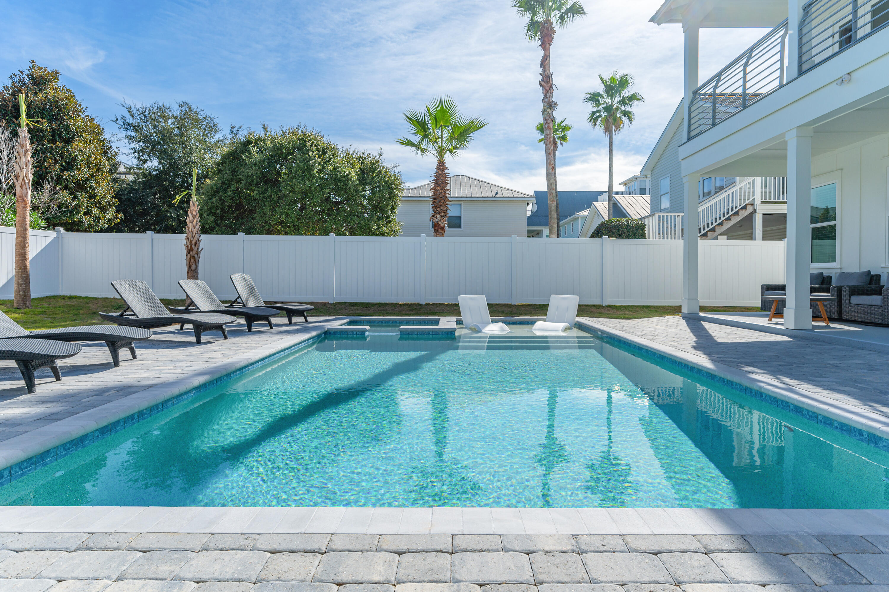 CRYSTAL BEACH - Residential