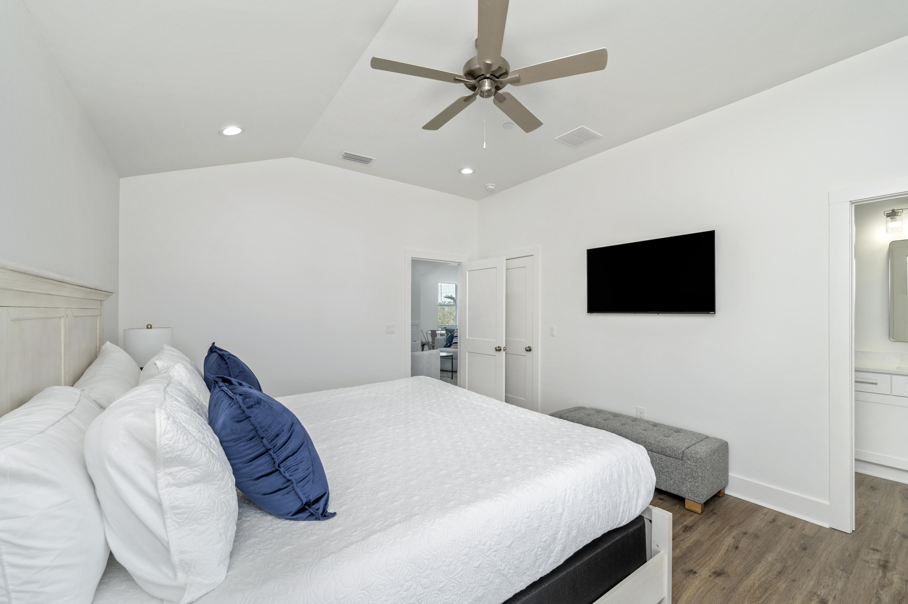 CRYSTAL BEACH - Residential