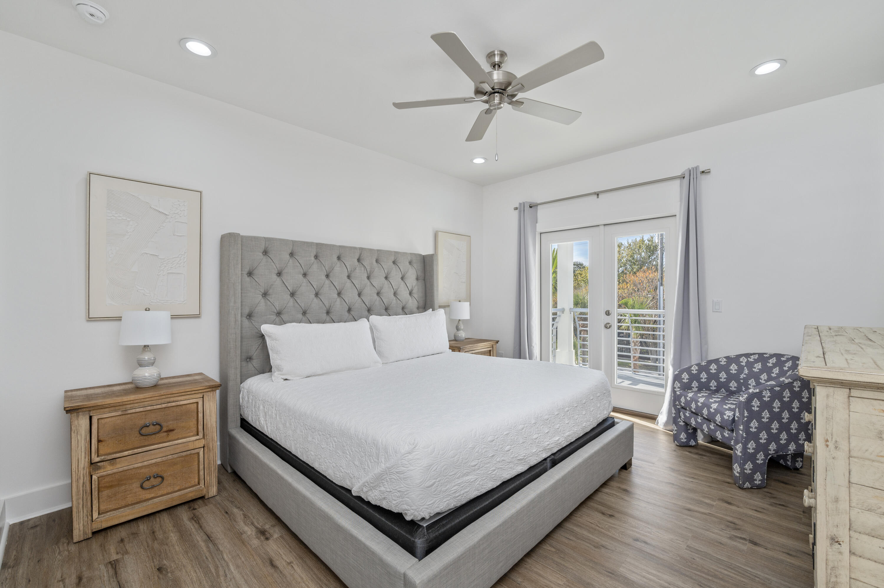 CRYSTAL BEACH - Residential