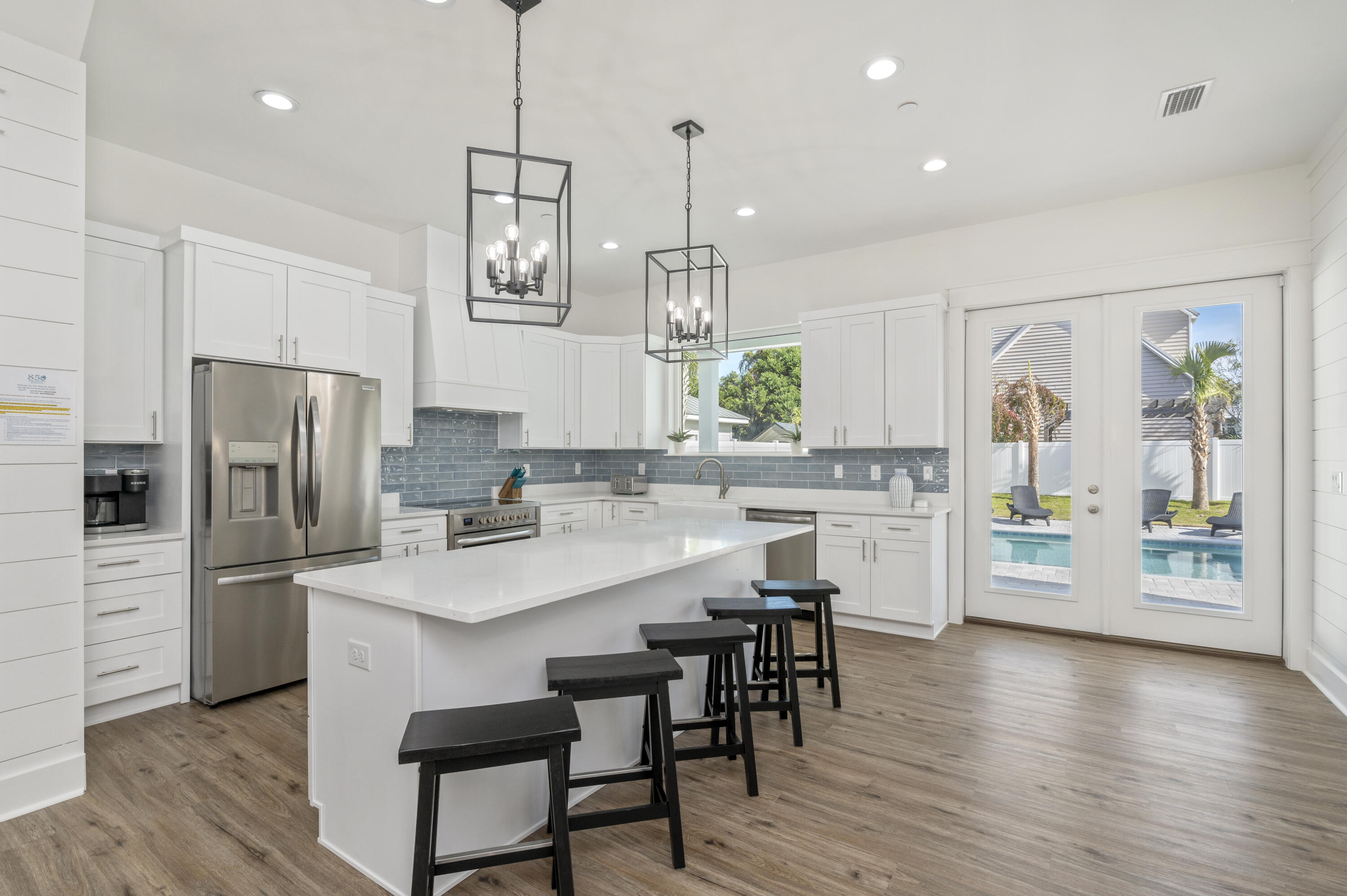 CRYSTAL BEACH - Residential