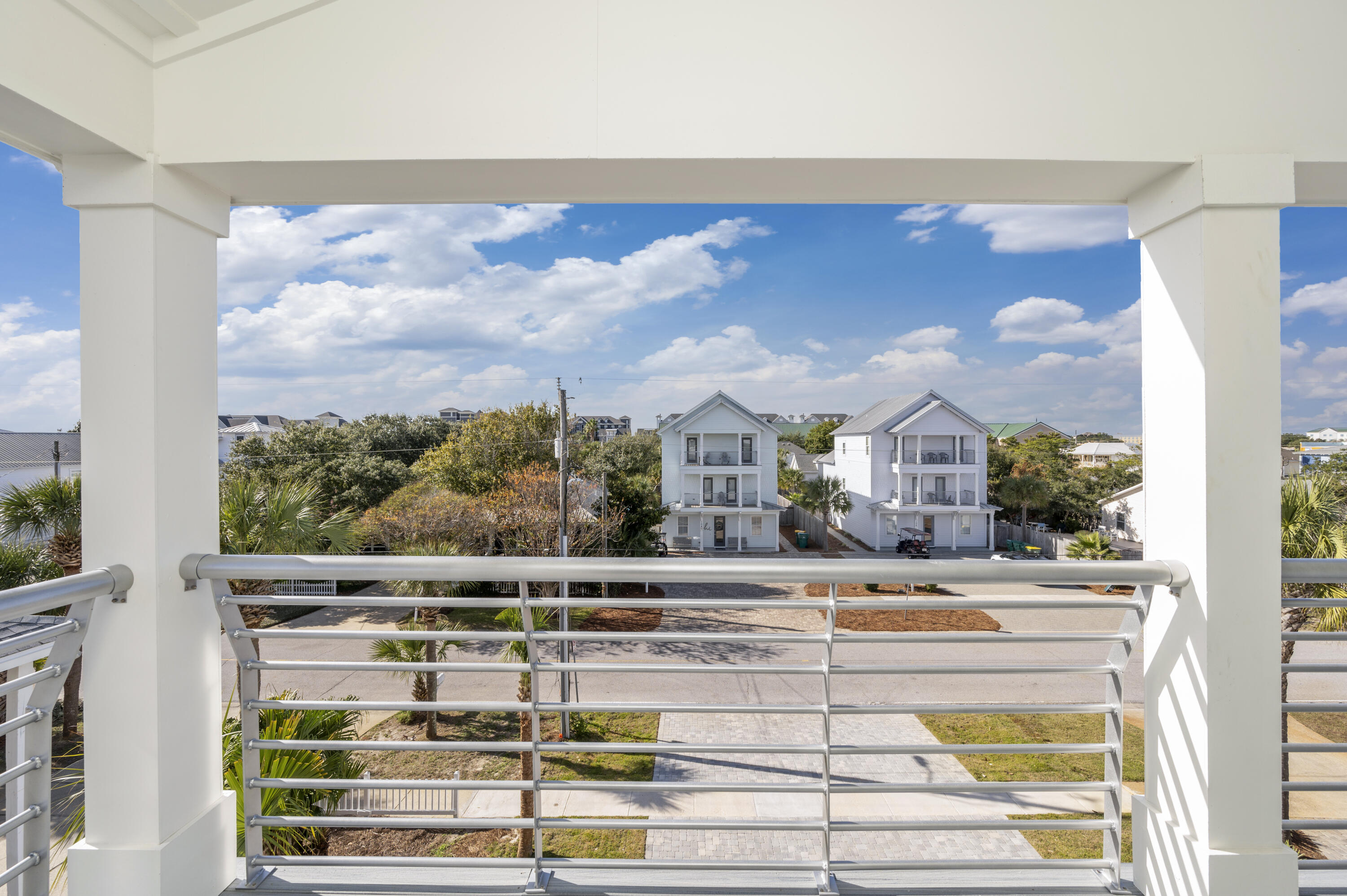 CRYSTAL BEACH - Residential