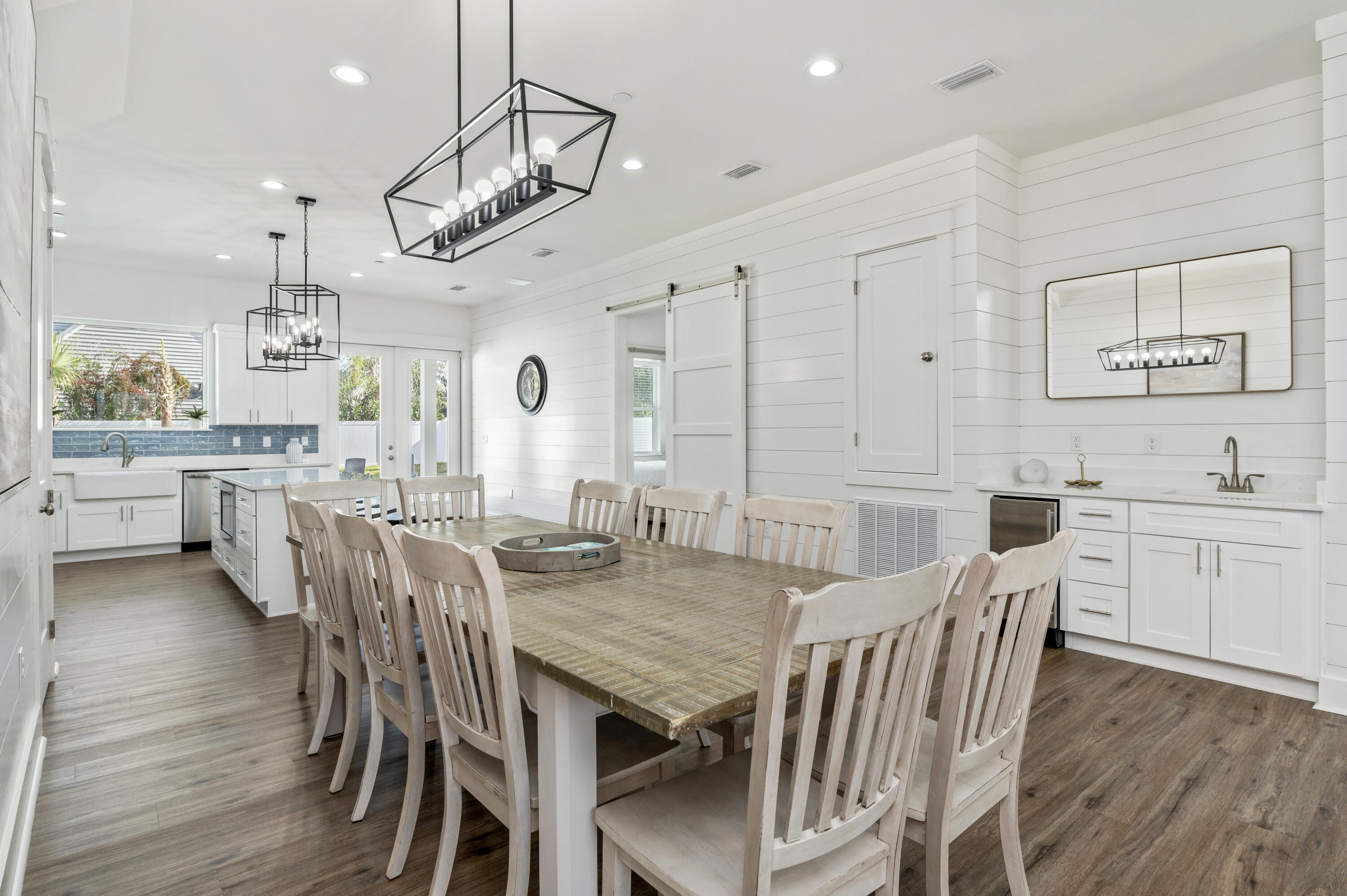 CRYSTAL BEACH - Residential