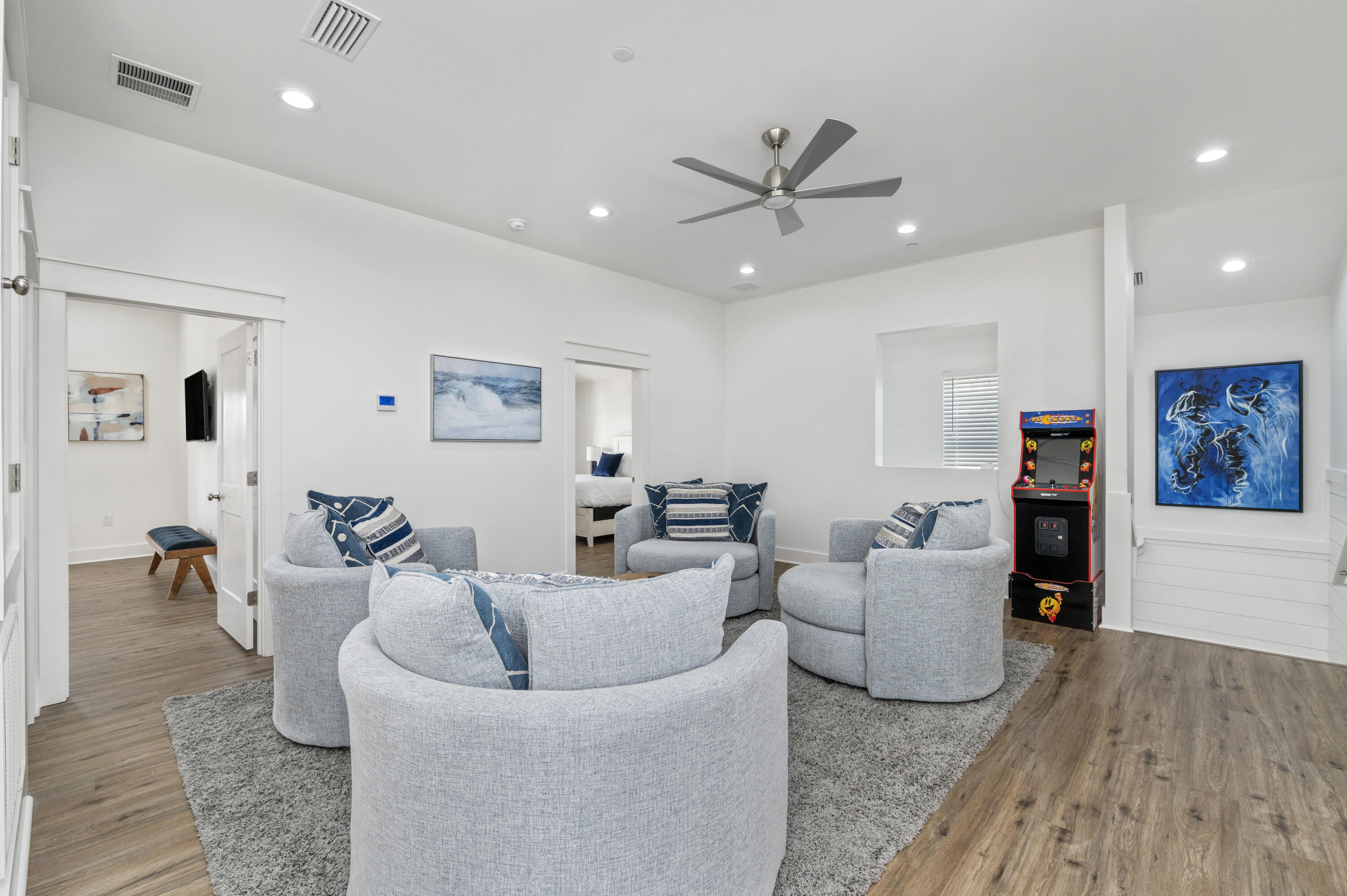 CRYSTAL BEACH - Residential