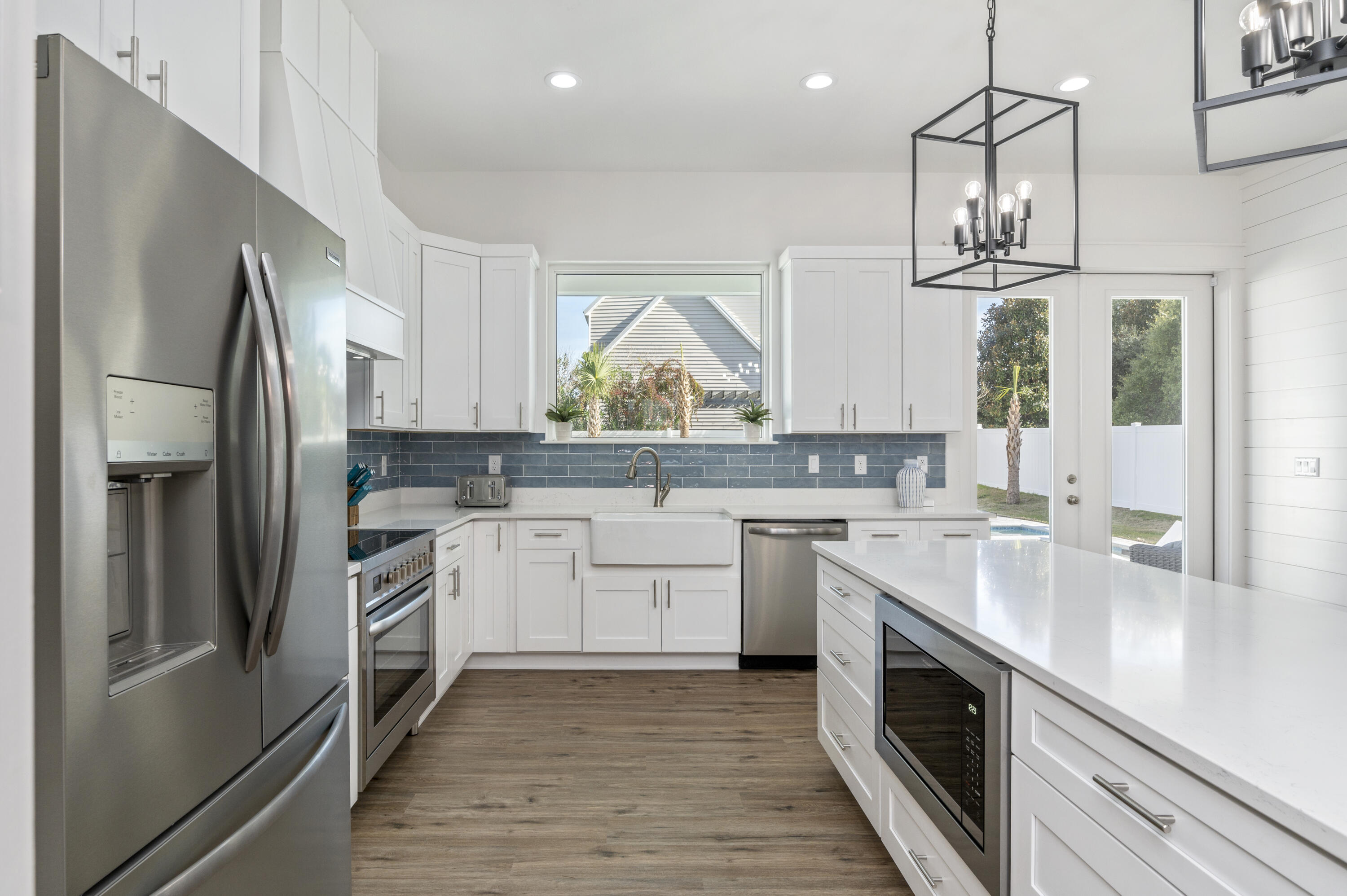 CRYSTAL BEACH - Residential
