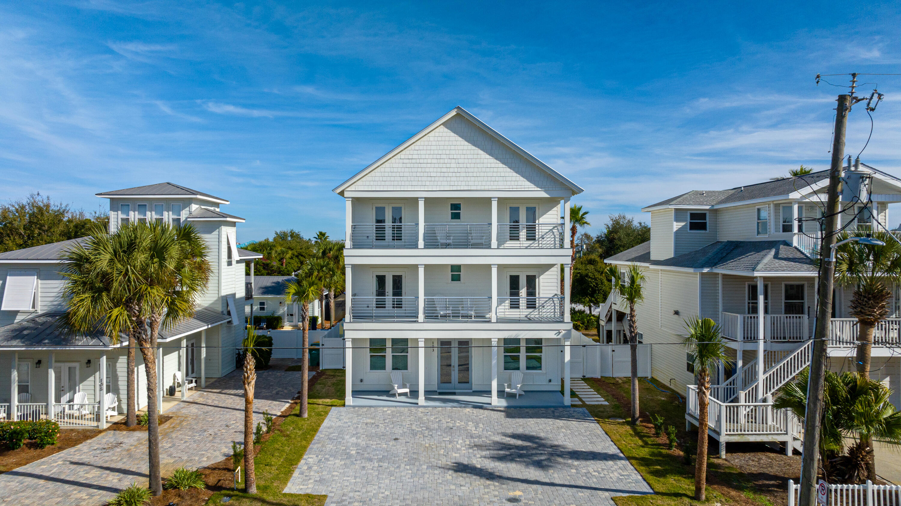 CRYSTAL BEACH - Residential