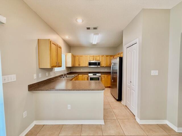 NORTH RIDGE CREEK S/D - Residential Lease