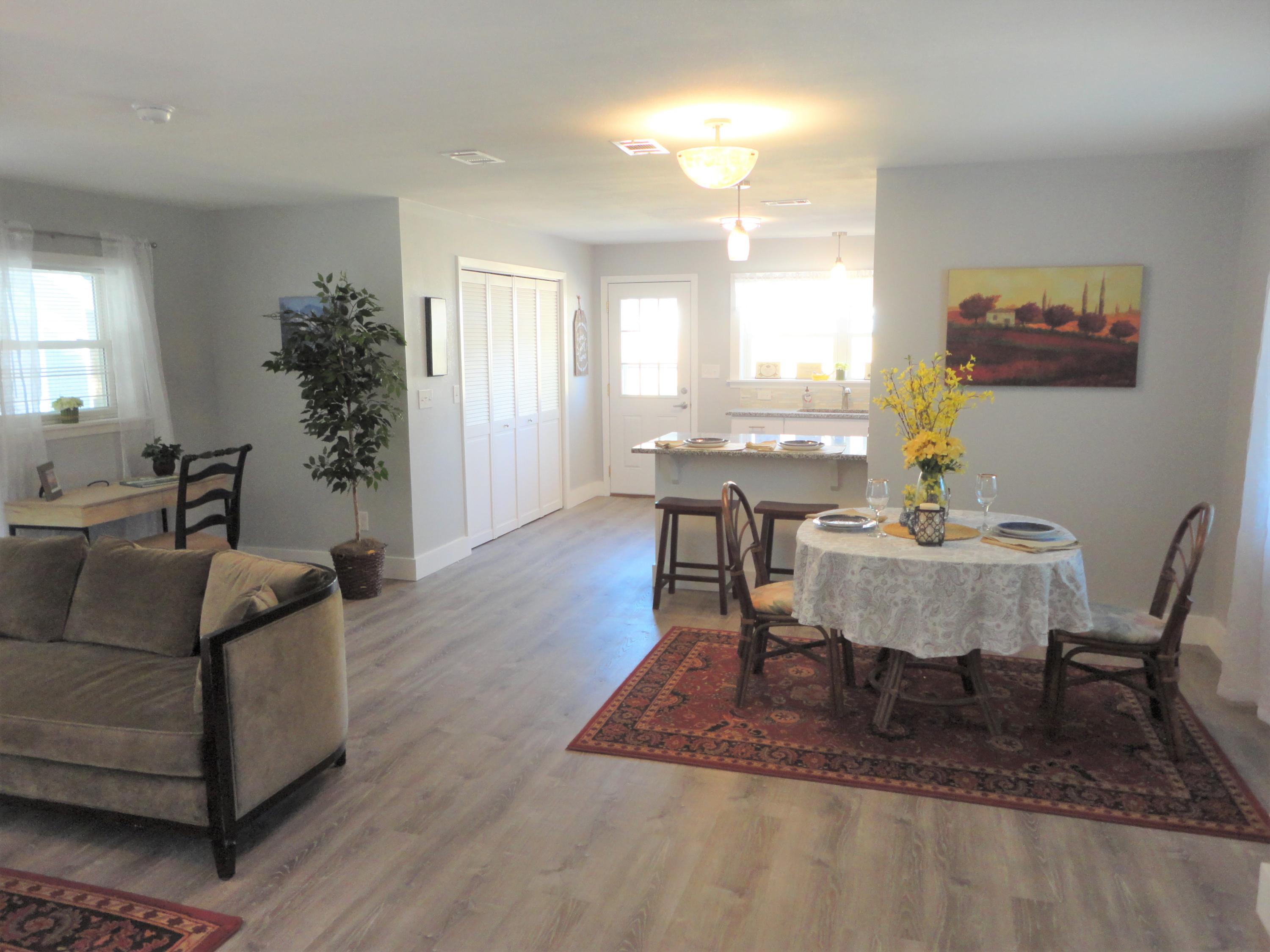 MIDPINES - Residential
