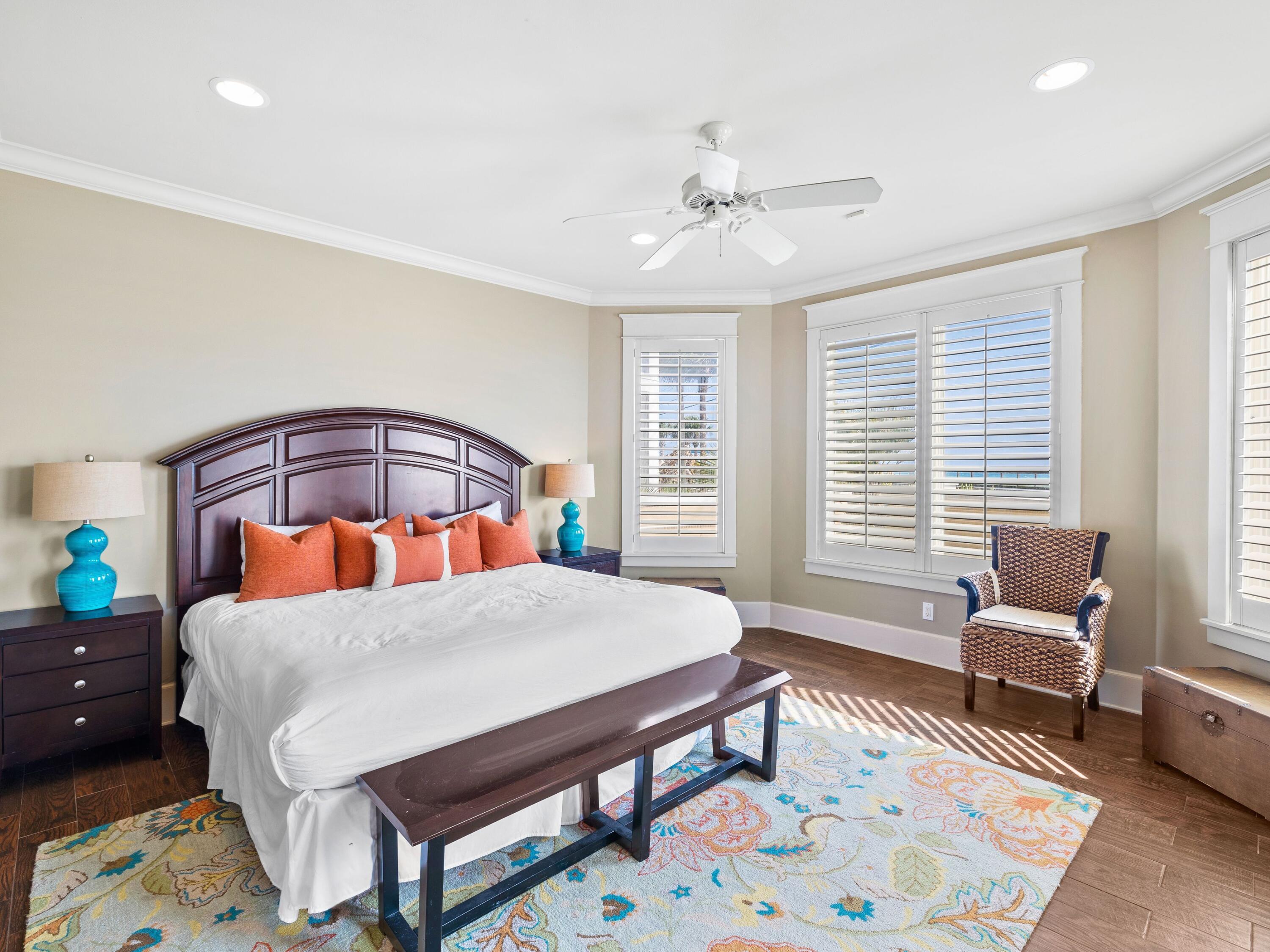 AVALON BEACH ESTATES - Residential