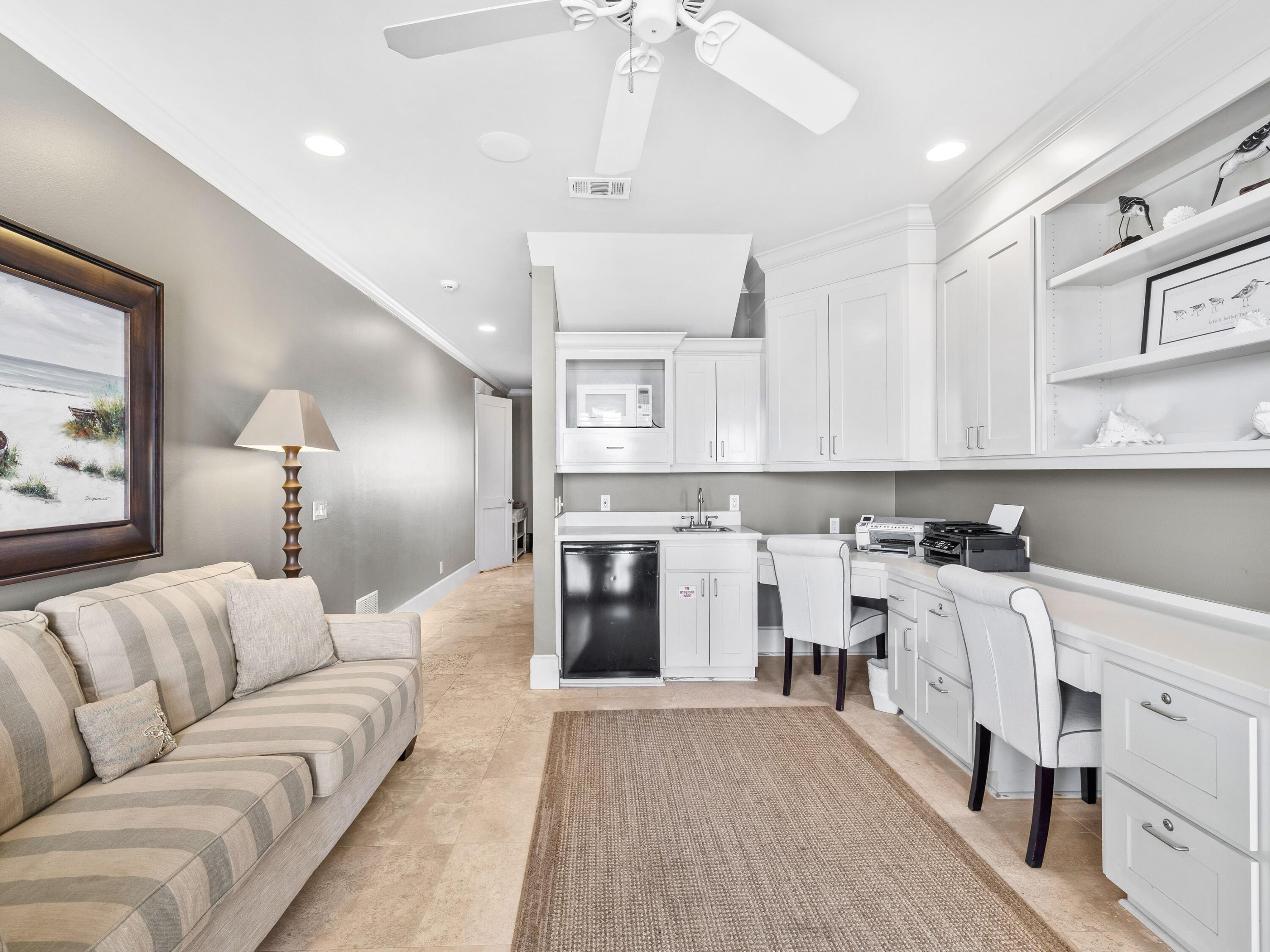 AVALON BEACH ESTATES - Residential