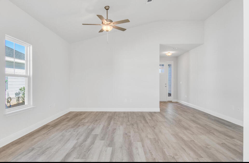 THE BLUFFS AT LAFAYETTE - Residential
