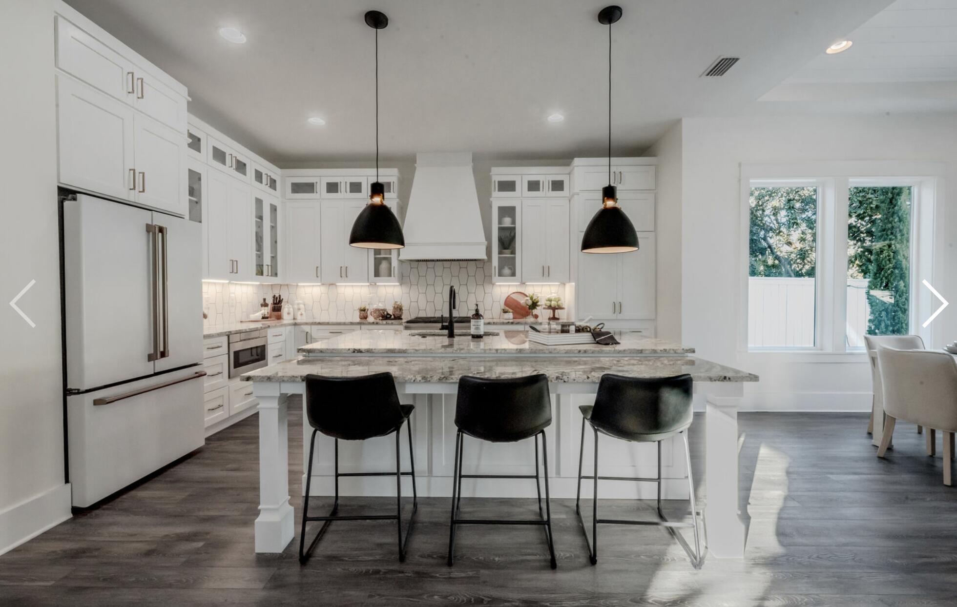 CRYSTAL BEACH - Residential