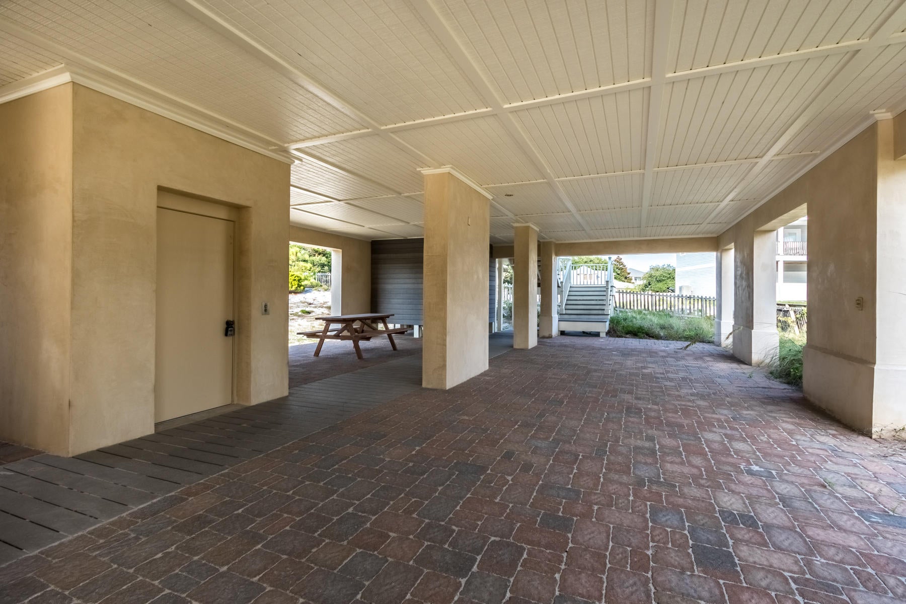 GRAYTON BEACH - Residential