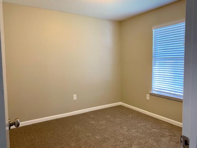 SADDLE CREEK - Residential Lease