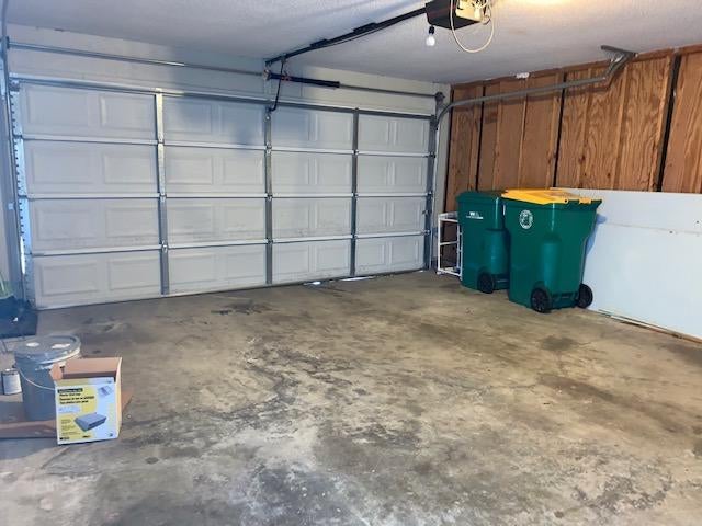 SADDLE CREEK - Residential Lease