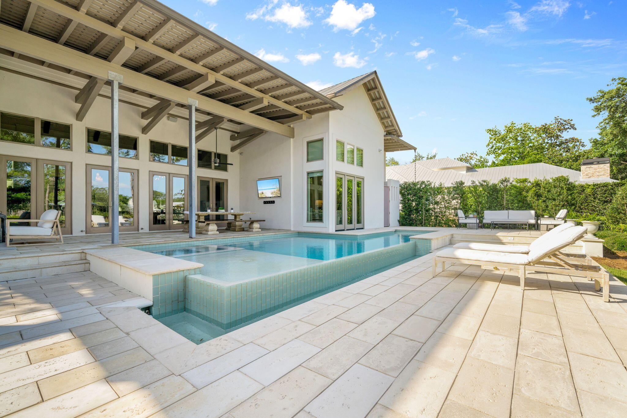 BOTANY BAYOU - Residential