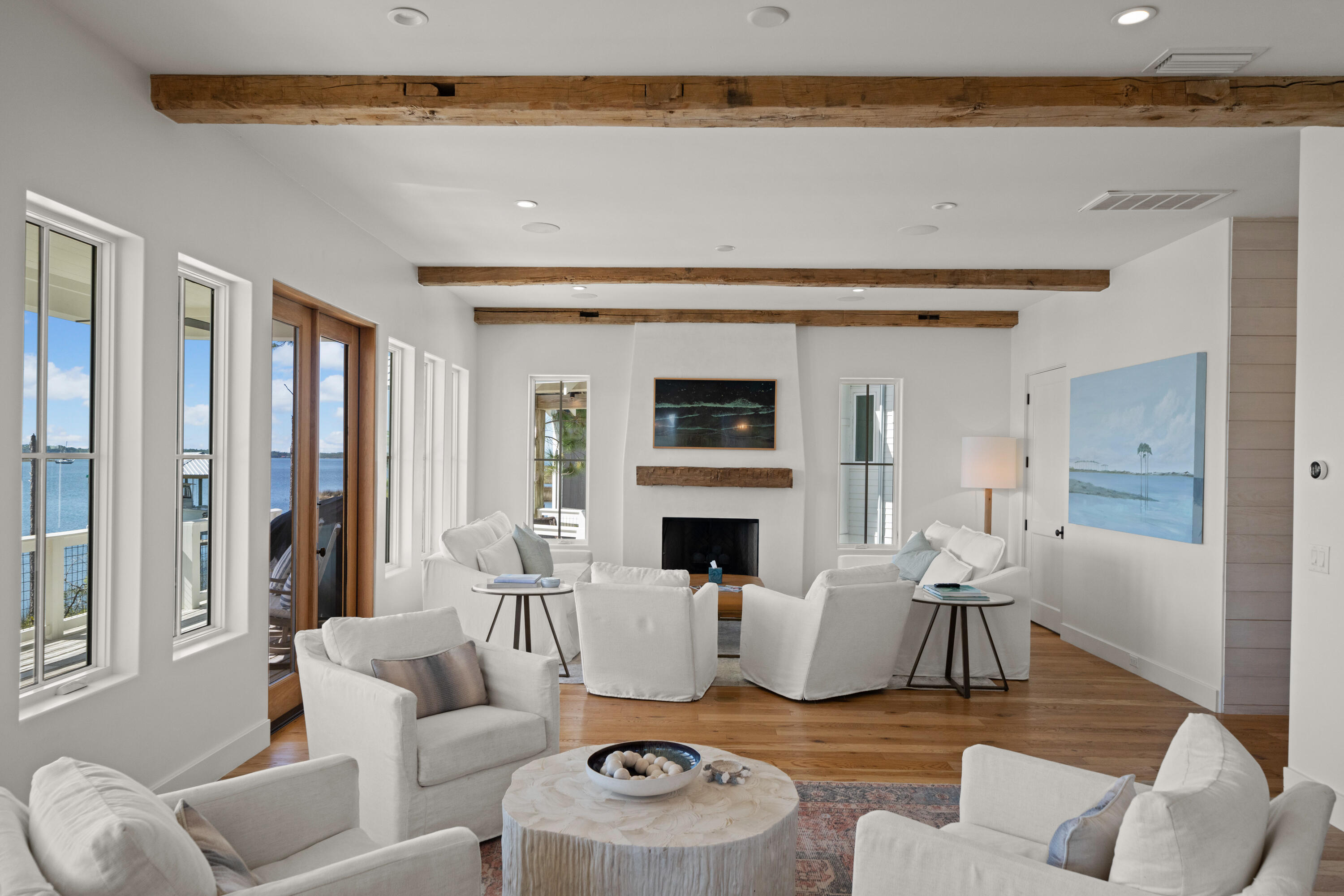 CESSNA LANDING - Residential