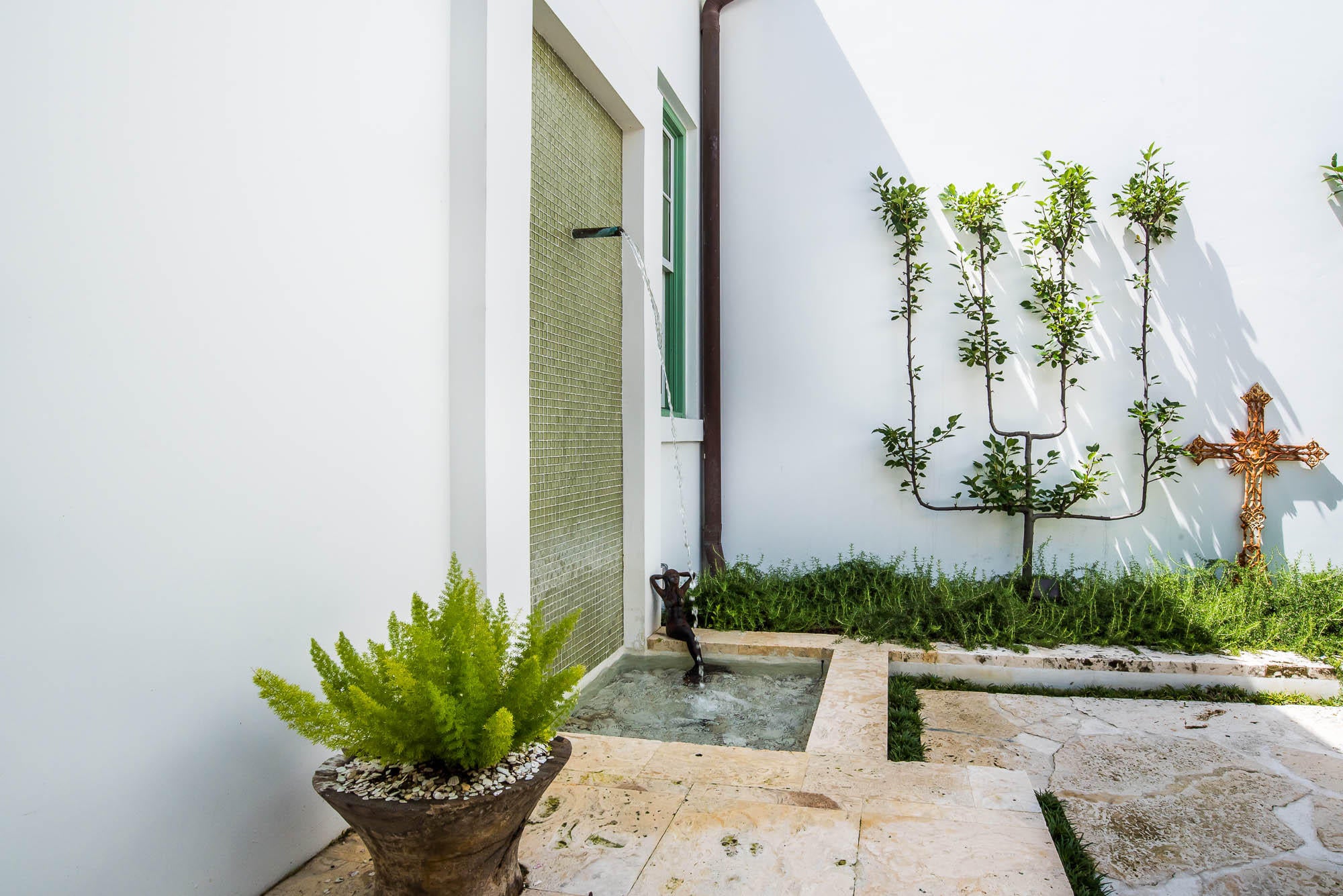 ALYS BEACH - Residential