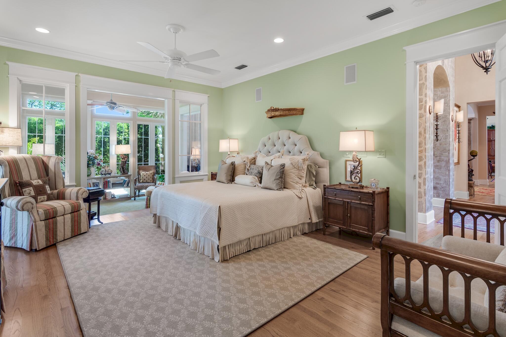 ISLAND GREEN - Residential