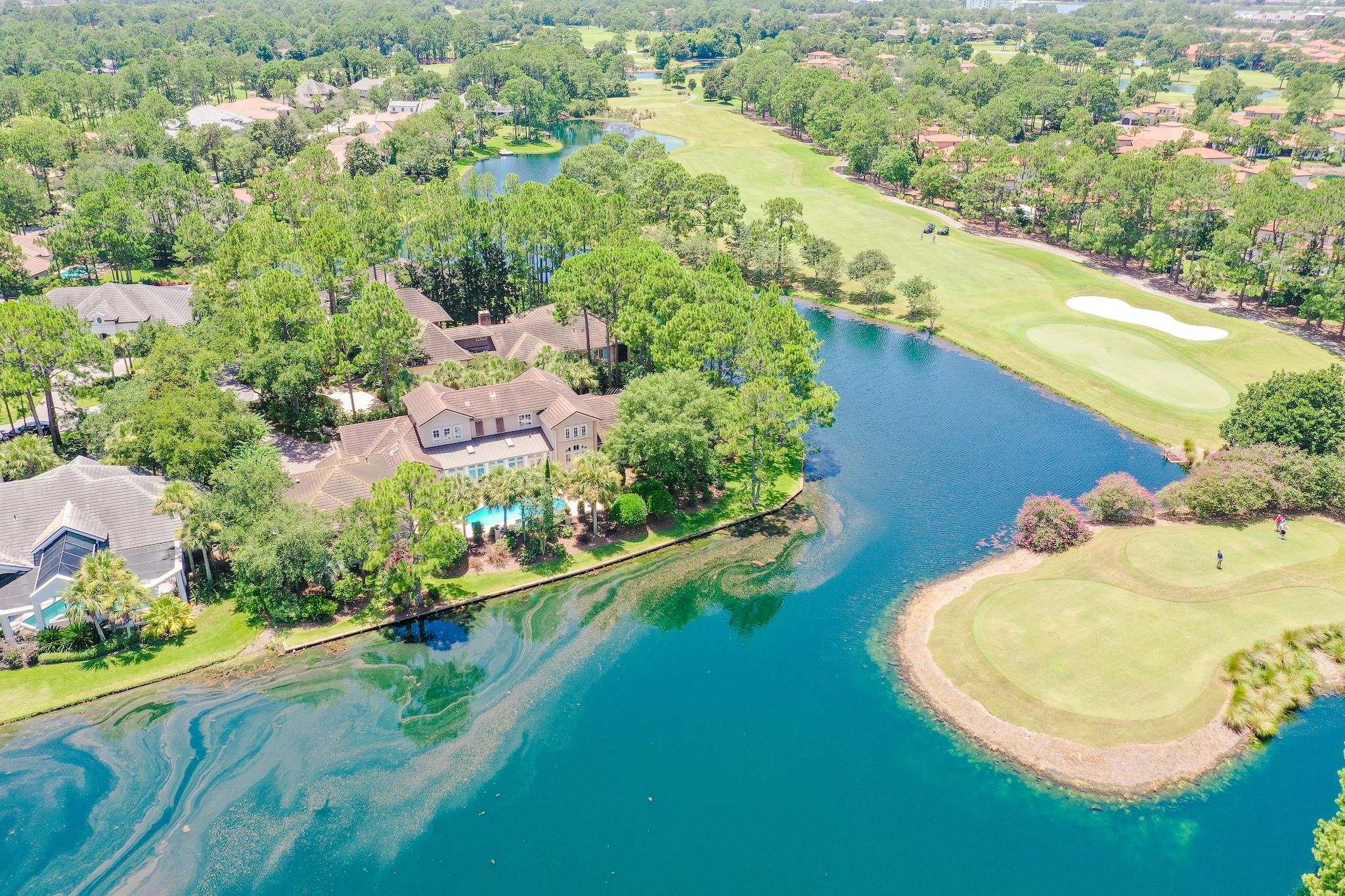 ISLAND GREEN - Residential