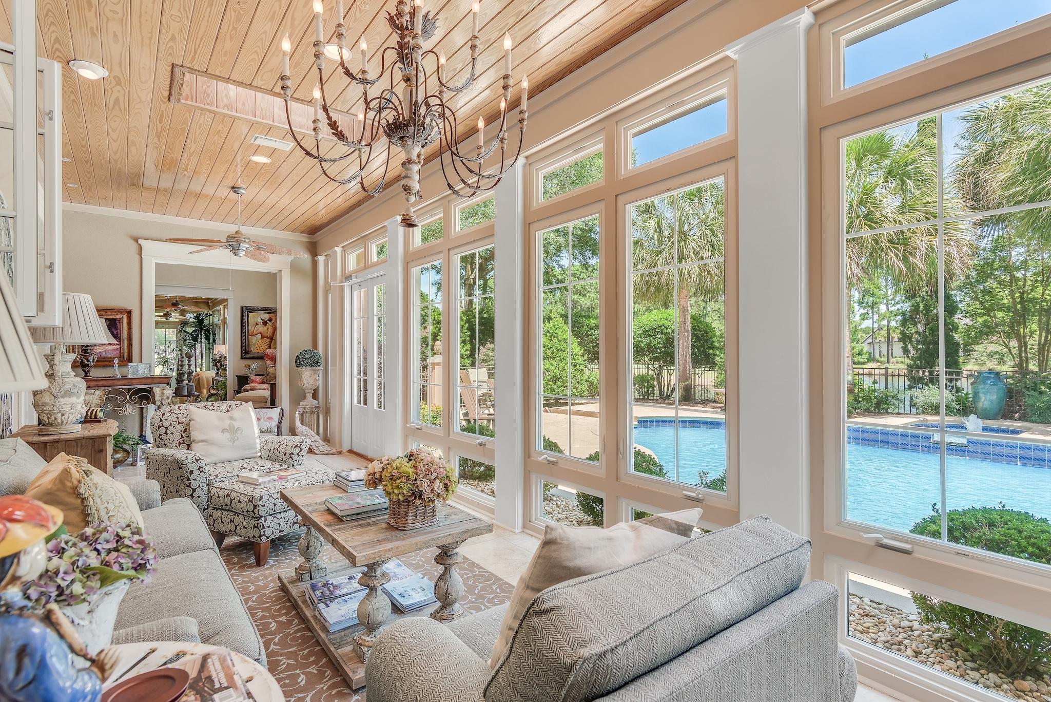 ISLAND GREEN - Residential
