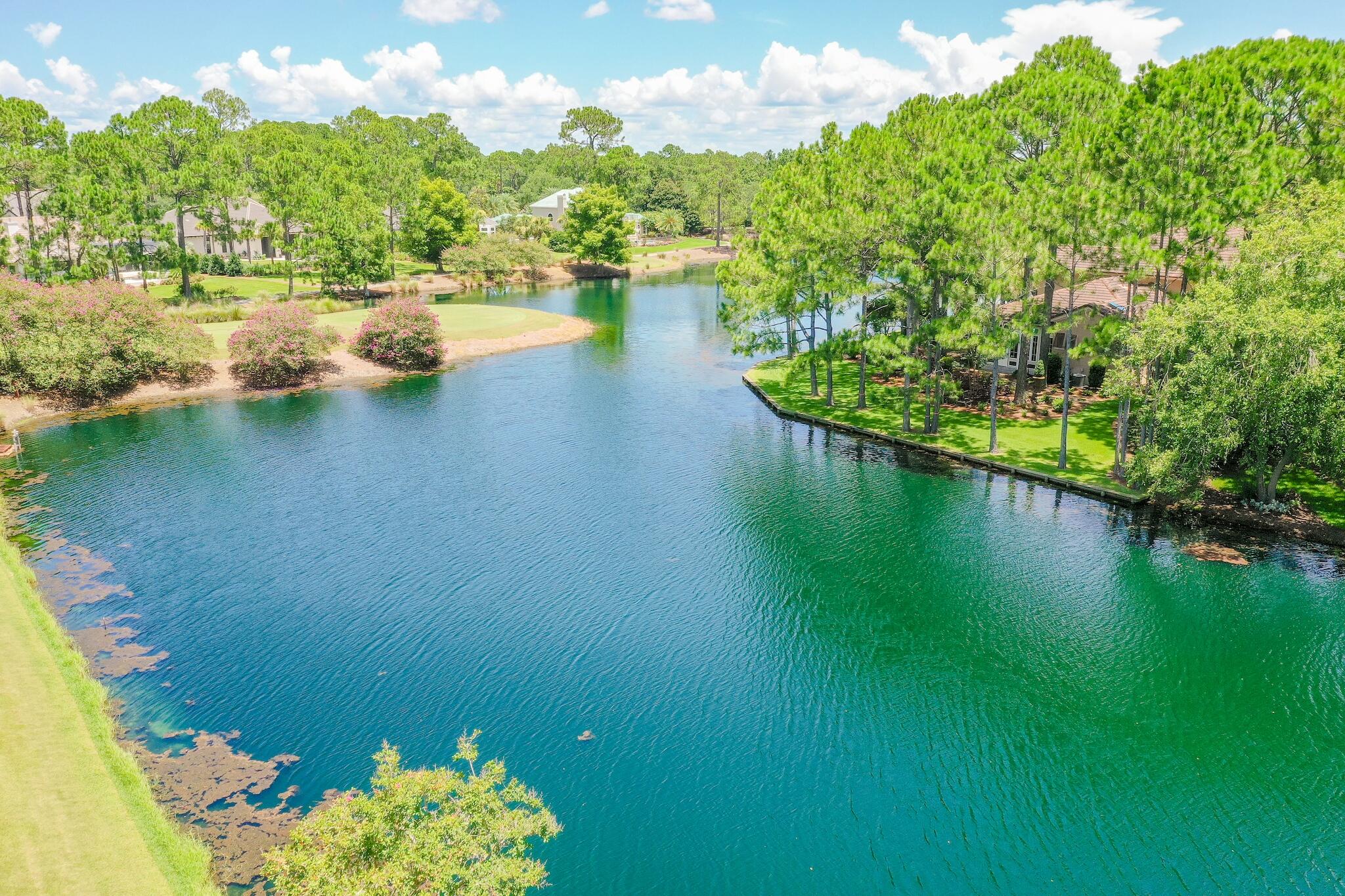 ISLAND GREEN - Residential