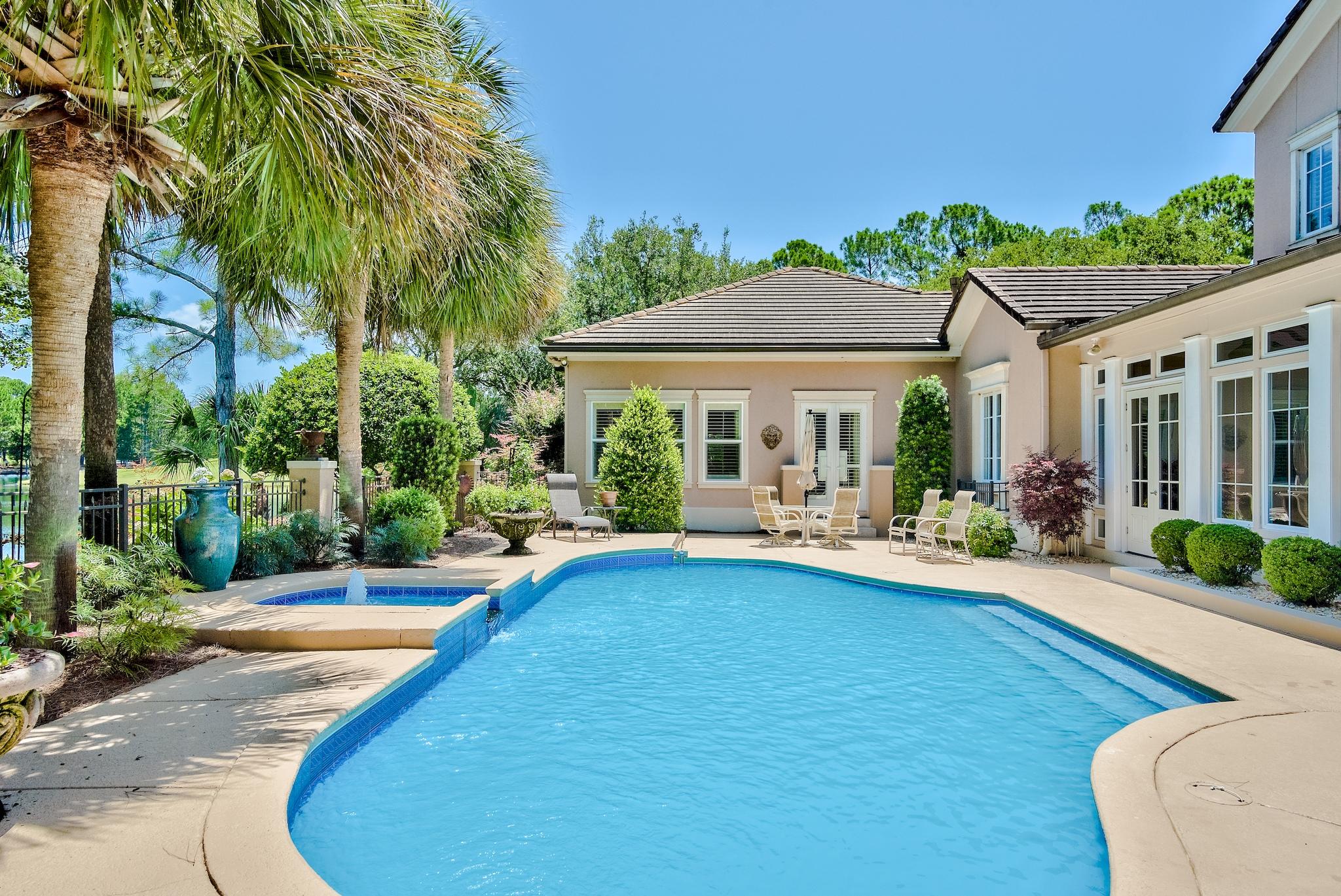ISLAND GREEN - Residential