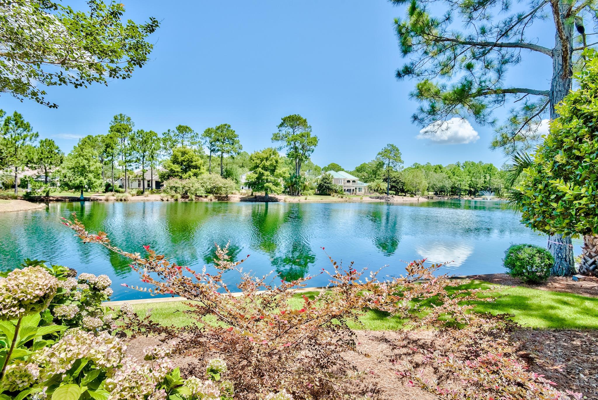 ISLAND GREEN - Residential