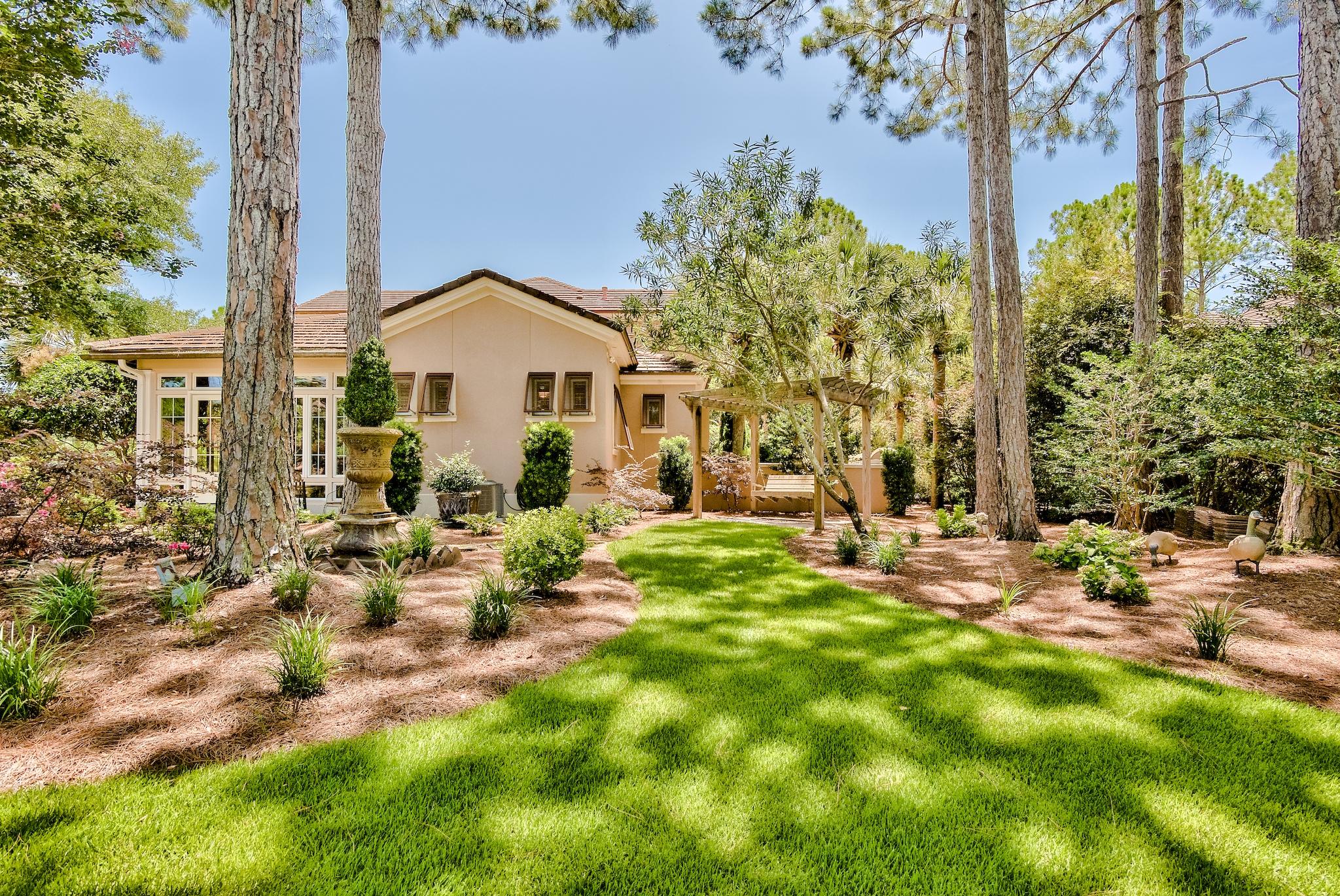 ISLAND GREEN - Residential