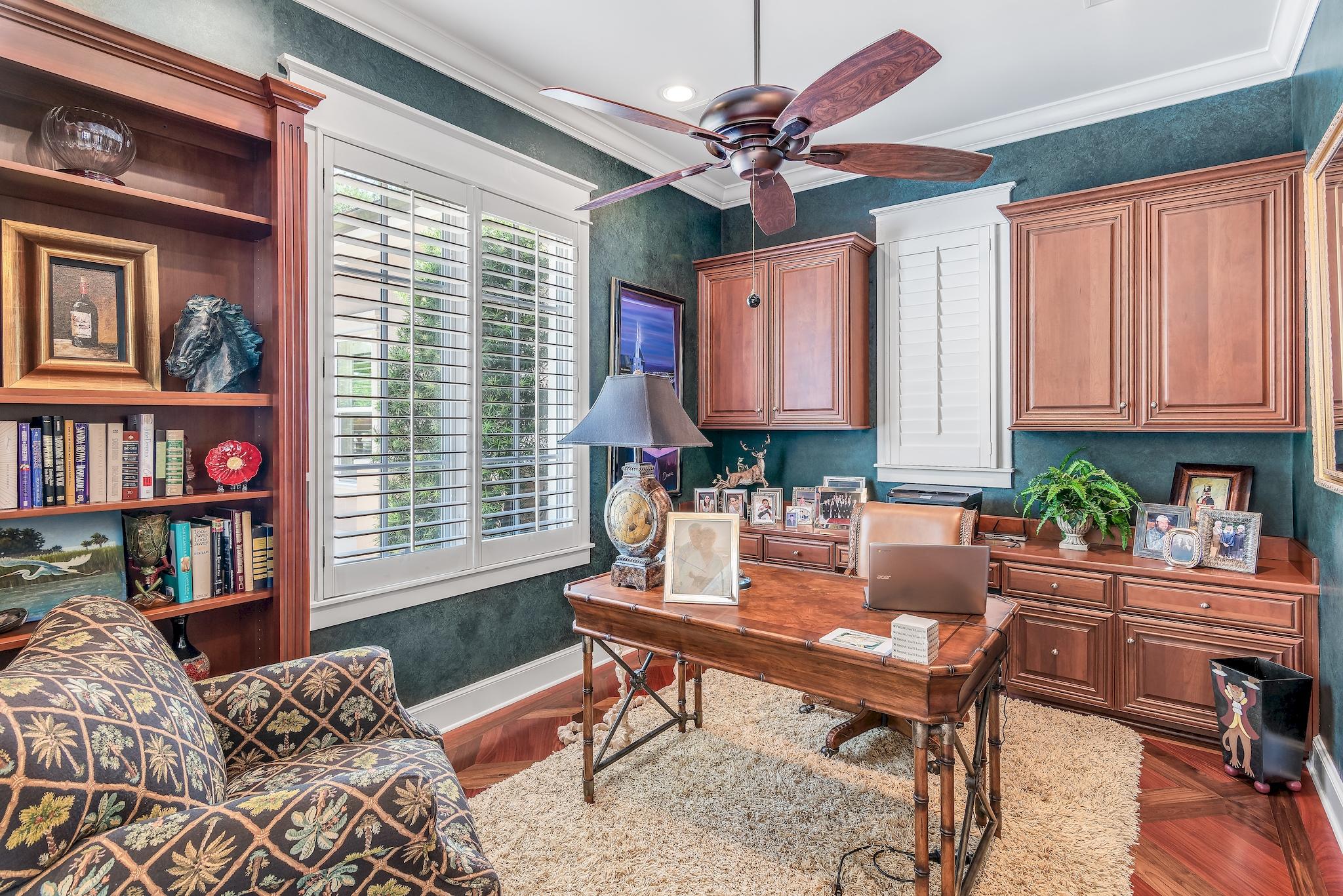 ISLAND GREEN - Residential