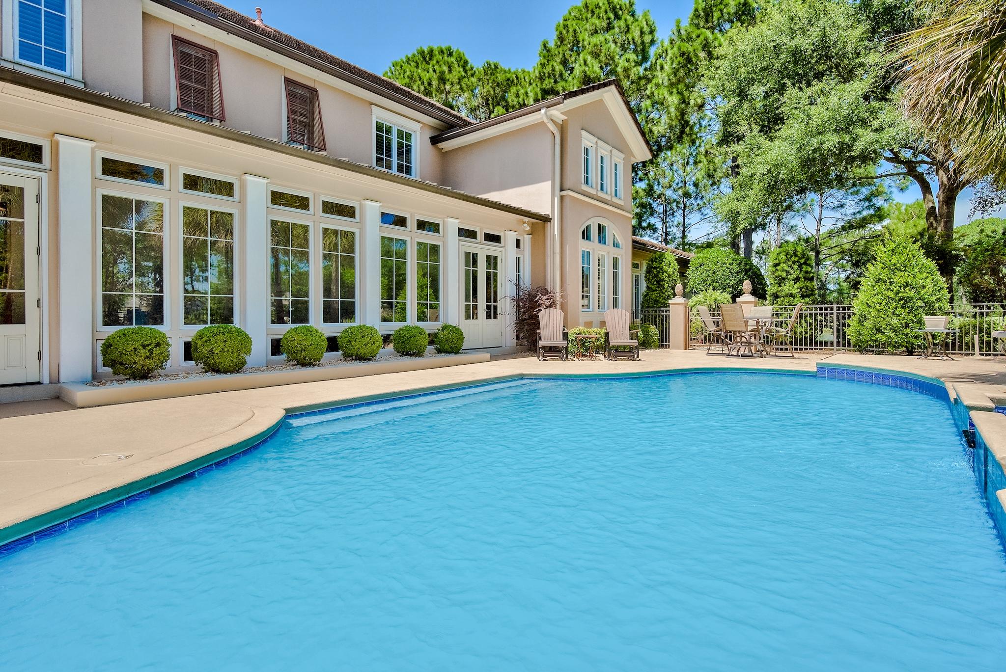 ISLAND GREEN - Residential