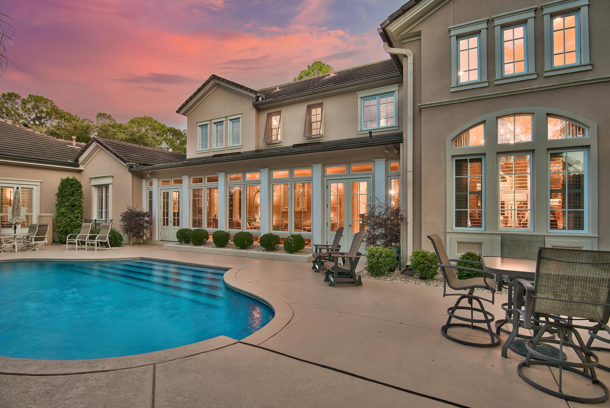 ISLAND GREEN - Residential