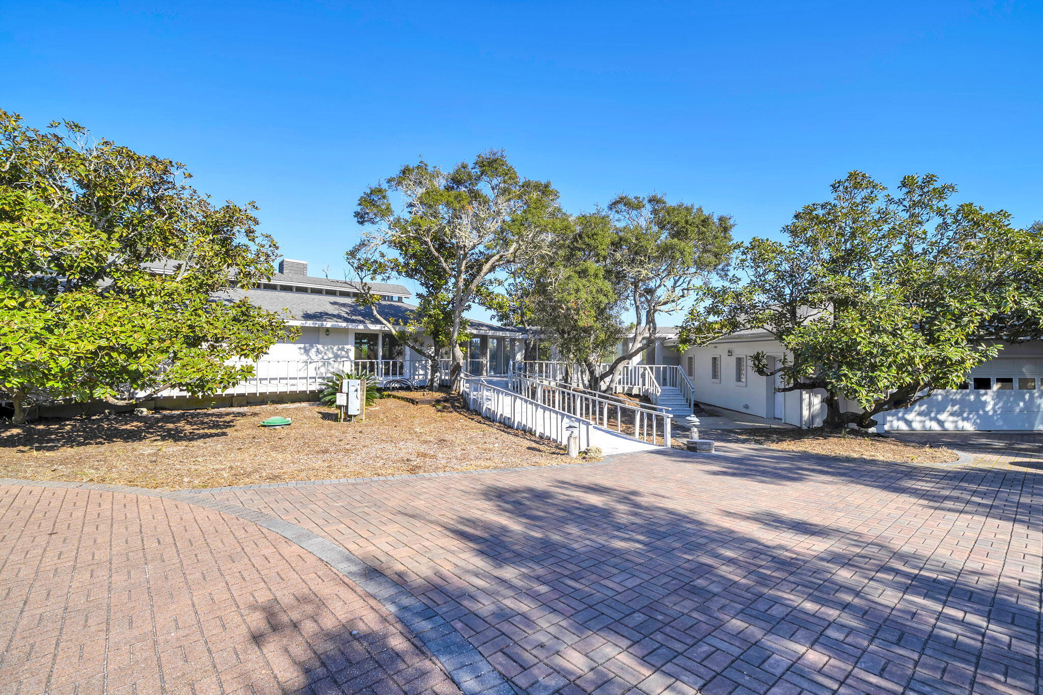 FOUR MILE VILLAGE - Residential