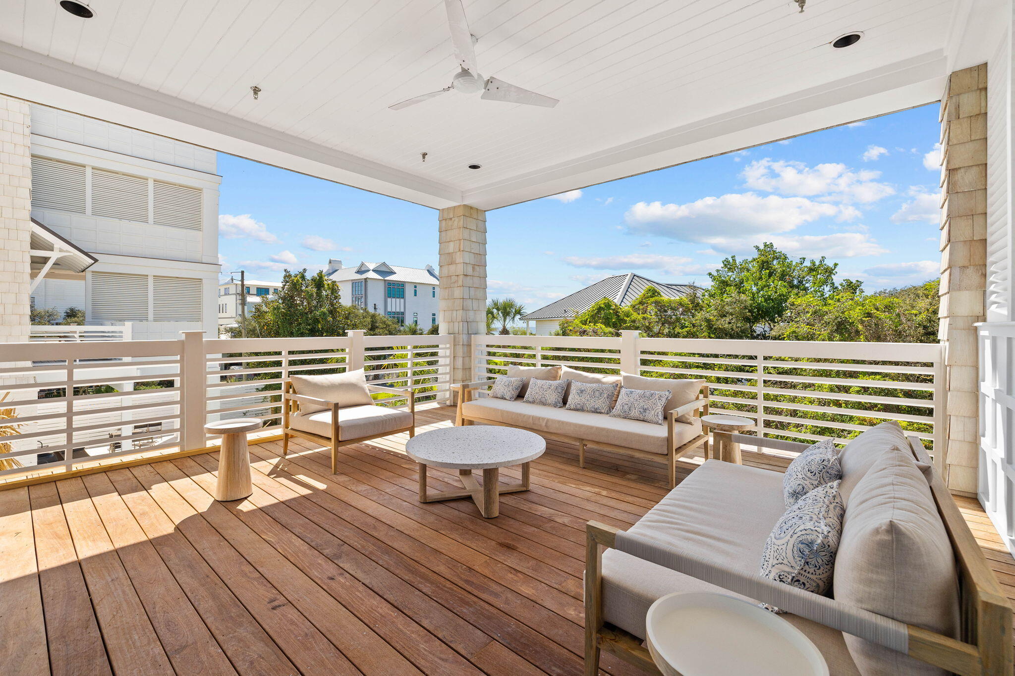 Grand Inlet - Residential